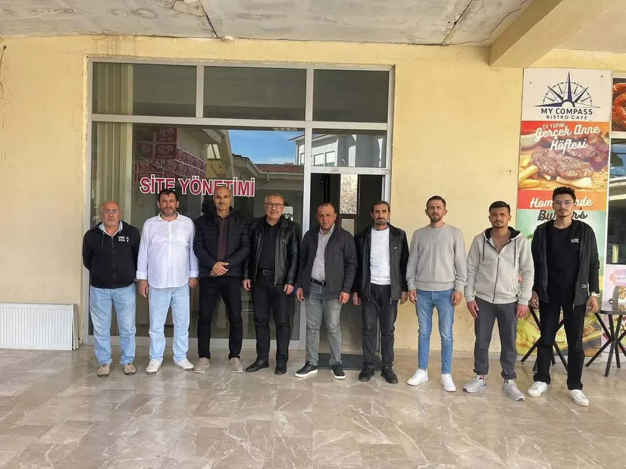 Şereflikoçhisar AK Parti İlçe Başkanı Levent Sarıkaya, TOKİ Site Yönetimi ile Görüştü Şereflikoçhisar AK Parti İlçe Başkanı Levent Sarıkaya, TOKİ Site Yönetimi ile Görüştü