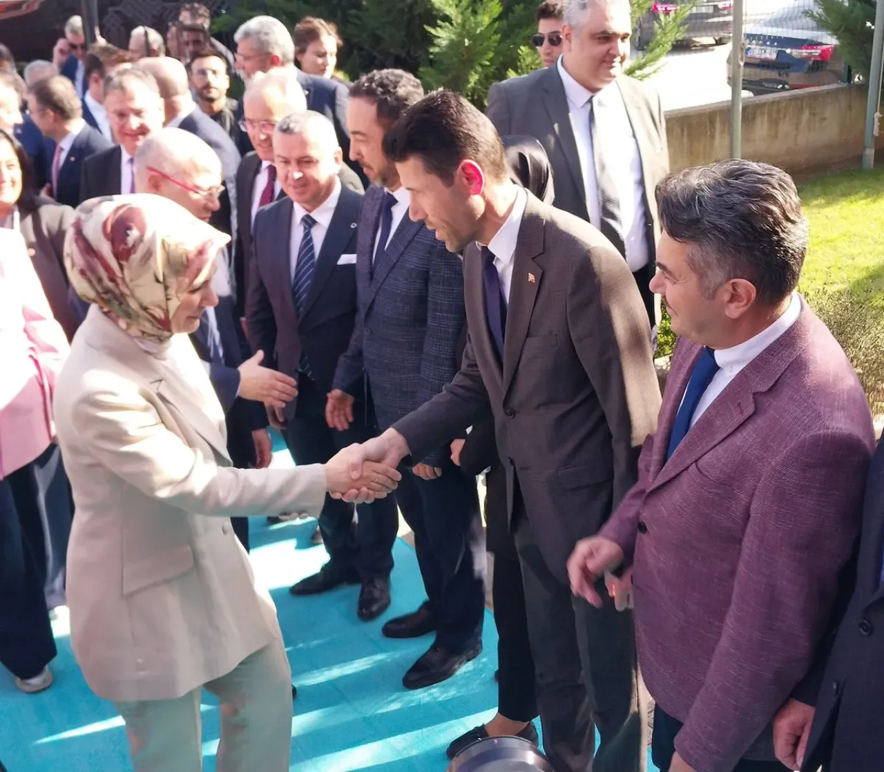 Bursa'da Özel Eğitim Alanında Önemli Ziyaret: Bakan Göktaş ve Genel Müdür Otrar İncelemelerde Bulundu Bursa'da Özel Eğitim Alanında Önemli Ziyaret: Bakan Göktaş ve Genel Müdür Otrar İncelemelerde Bulundu