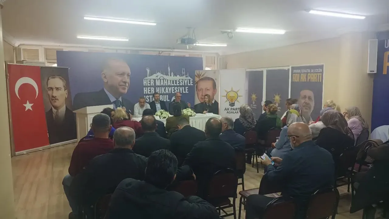 AK Parti Adalar İlçe Danışma Meclisi Toplantısı Gerçekleştirildi AK Parti Adalar İlçe Danışma Meclisi Toplantısı Gerçekleştirildi