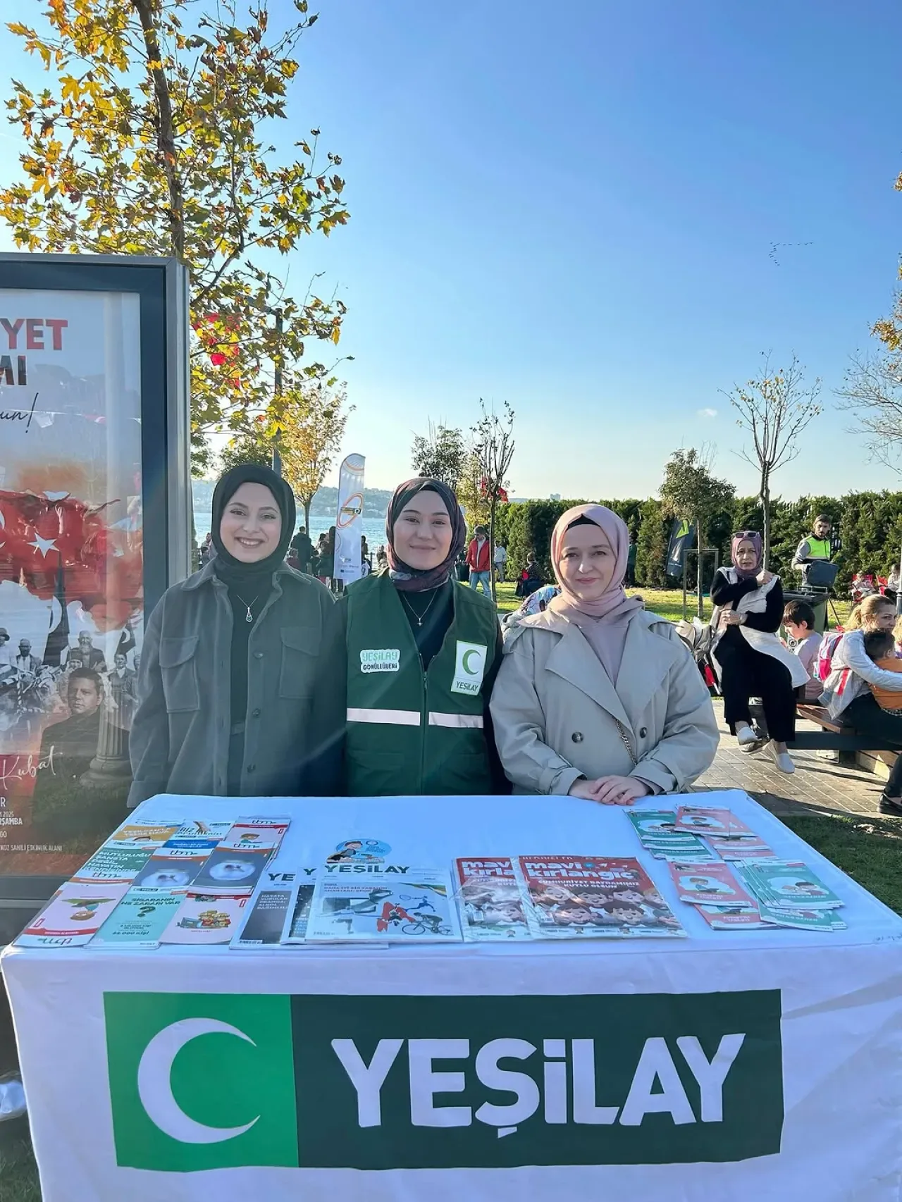 Yeşilay Beykoz, Cumhuriyet Bayramı'nda Çocukları Bağımlılıklara Karşı Bilinçlendirdi Yeşilay Beykoz, Cumhuriyet Bayramı'nda Çocukları Bağımlılıklara Karşı Bilinçlendirdi