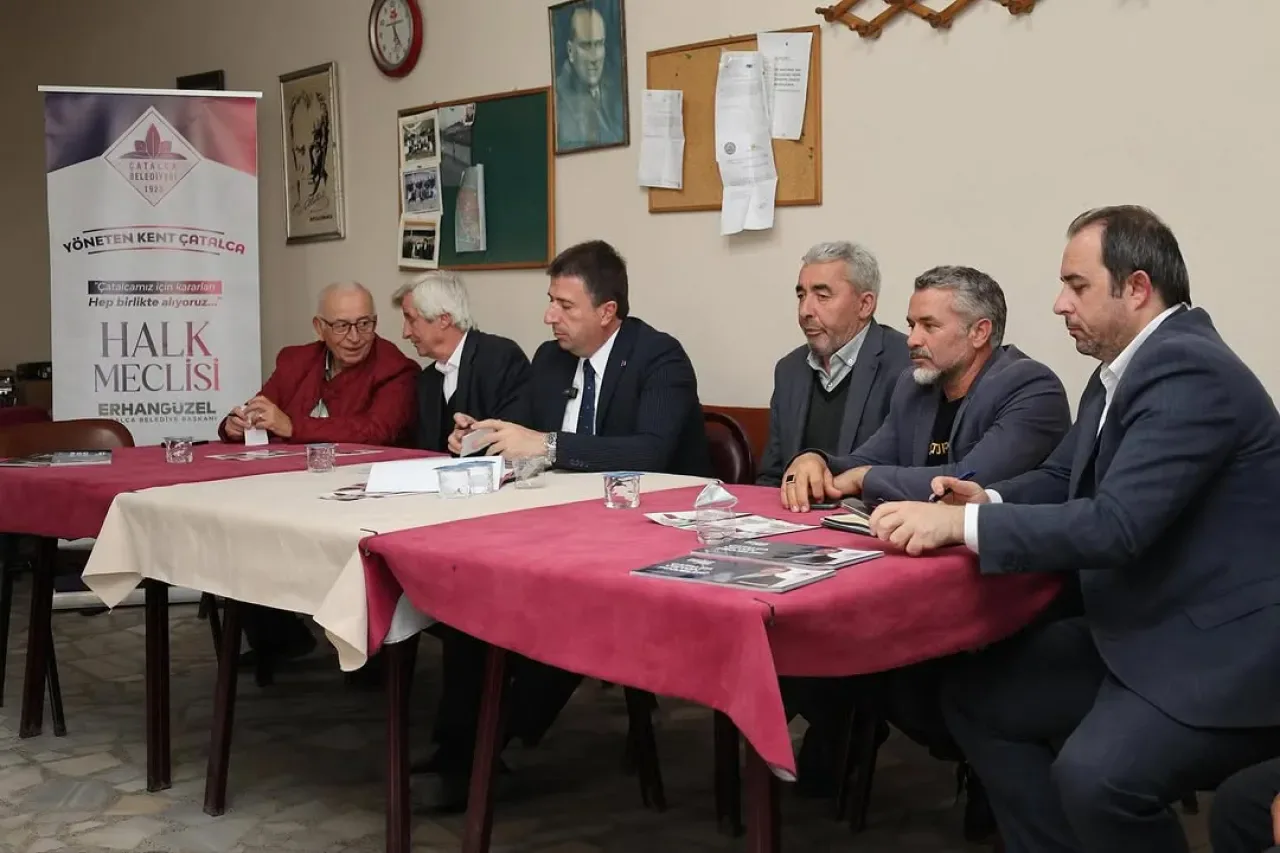 Çatalca Belediye Başkanı Mahalle Ziyaretleri ile Halkın Taleplerini Dinliyor Çatalca Belediye Başkanı Mahalle Ziyaretleri ile Halkın Taleplerini Dinliyor