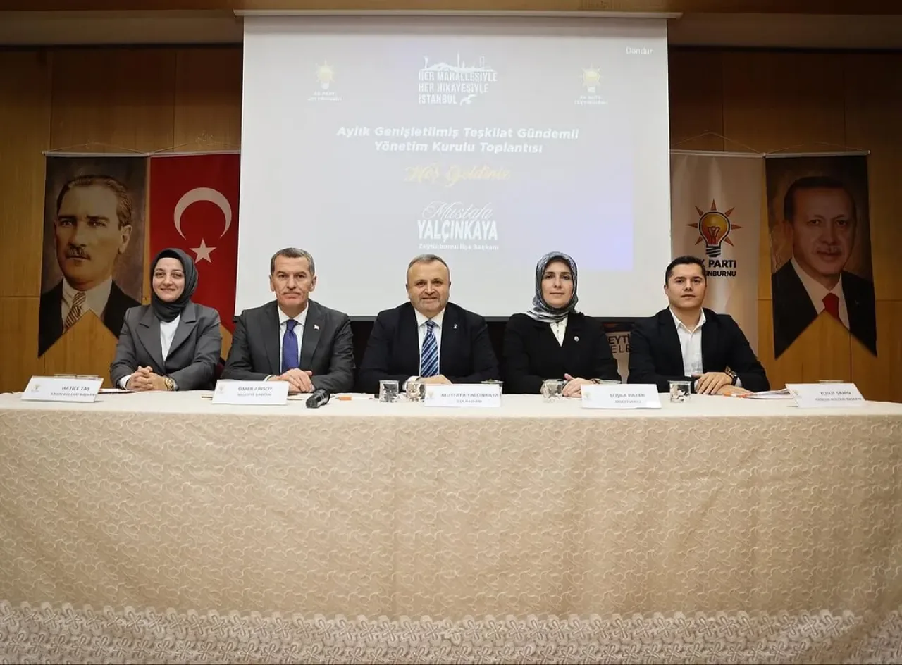 AK Parti Zeytinburnu Danışma Meclisi Toplantısı Gerçekleştirildi AK Parti Zeytinburnu Danışma Meclisi Toplantısı Gerçekleştirildi
