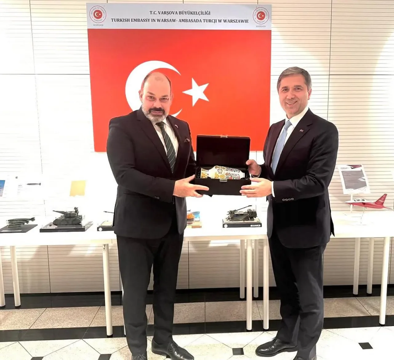 Zafer Sırakaya, Polonya ile İlişkileri Geliştirme Görüşmeleri İçin Varşova'da Zafer Sırakaya, Polonya ile İlişkileri Geliştirme Görüşmeleri İçin Varşova'da