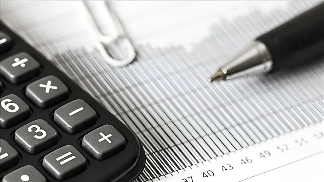 Ekim Ayı Enflasyon Beklentileri: Yıllık Enflasyon Yüzde 33,05'e Gerileyebilir Ekim Ayı Enflasyon Beklentileri: Yıllık Enflasyon Yüzde 33,05'e Gerileyebilir
