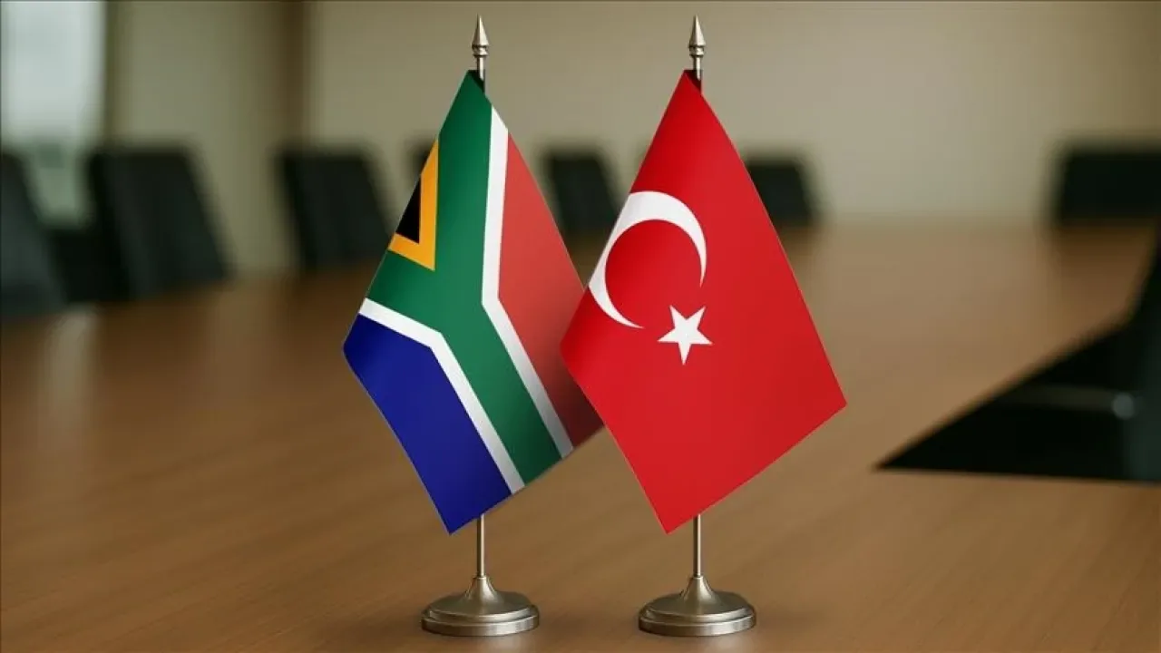 Türkiye ve Güney Afrika Serbest Bölgeler ile Ticaret İşbirliğini Güçlendiriyor Türkiye ve Güney Afrika Serbest Bölgeler ile Ticaret İşbirliğini Güçlendiriyor