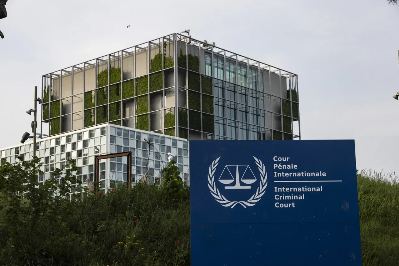 Uluslararası Ceza Mahkemesi, Microsoft Office'ten Avrupa Yapımı Açık Kaynak Yazılıma Geçiyor Uluslararası Ceza Mahkemesi, Microsoft Office'ten Avrupa Yapımı Açık Kaynak Yazılıma Geçiyor