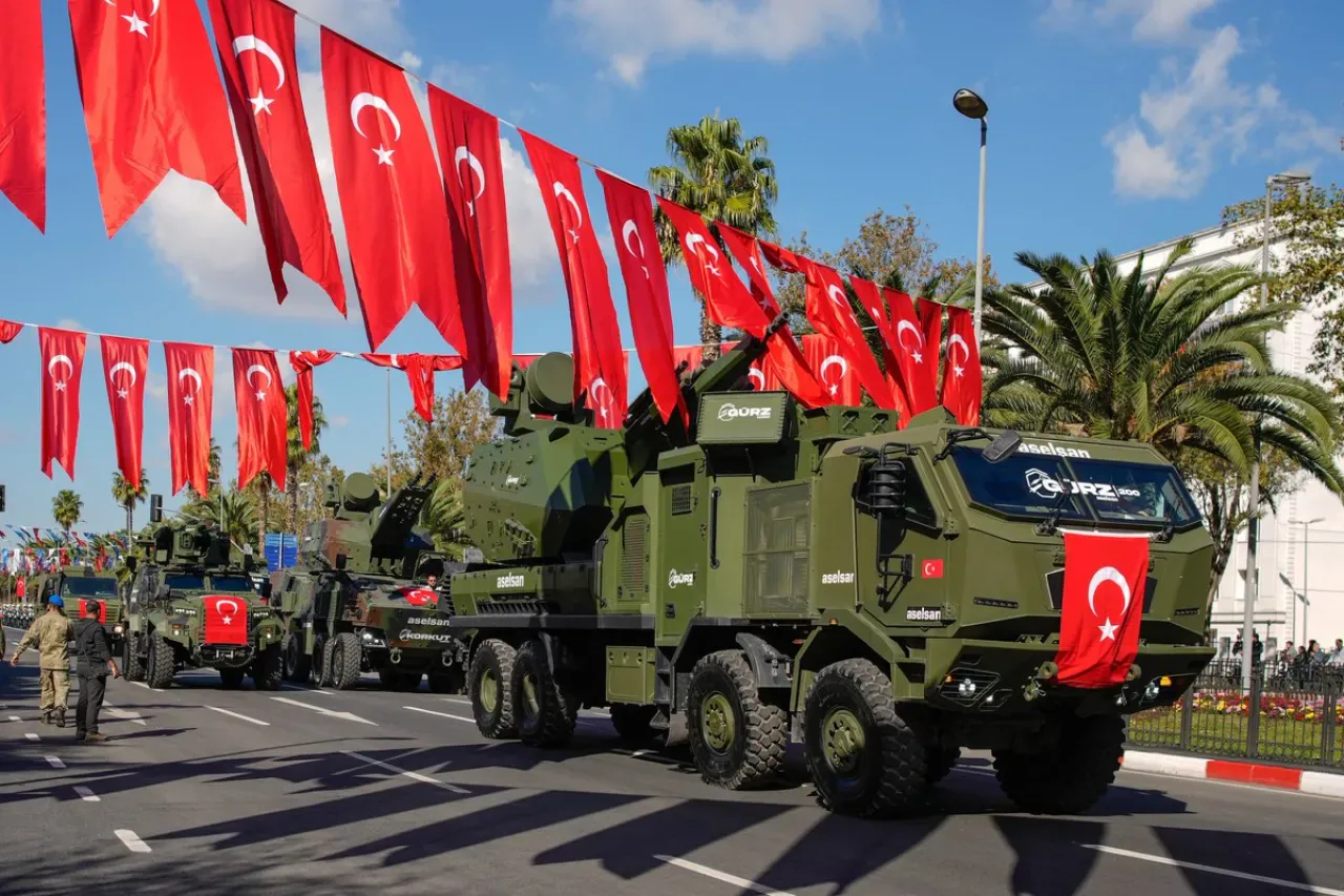 ASELSAN GÜRZ Hava Savunma Sistemi Türkiye'nin Gökyüzündeki Gücünü Artırıyor ASELSAN GÜRZ Hava Savunma Sistemi Türkiye'nin Gökyüzündeki Gücünü Artırıyor