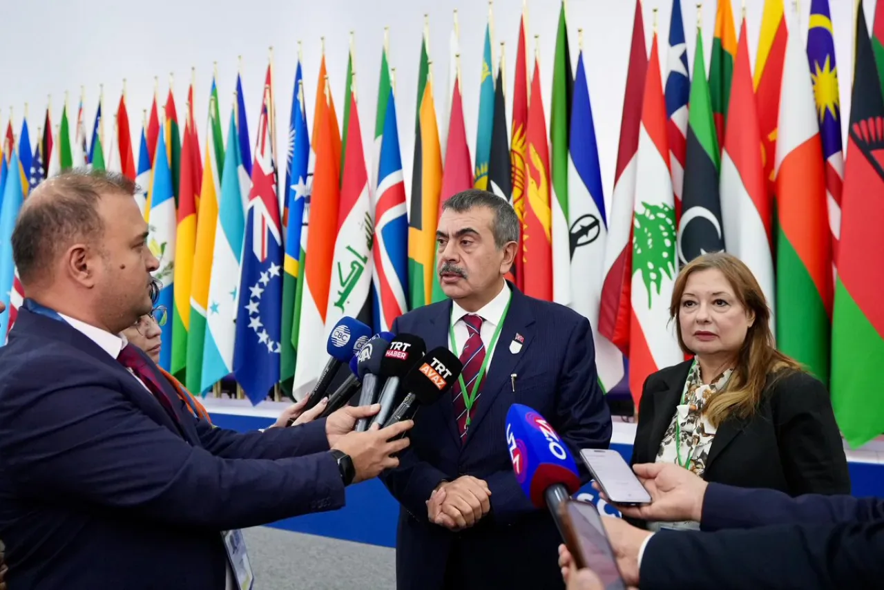 Milli Eğitim Bakanı Tekin, UNESCO Konferansı ve Özbekistan Ziyaretini Değerlendirdi Milli Eğitim Bakanı Tekin, UNESCO Konferansı ve Özbekistan Ziyaretini Değerlendirdi