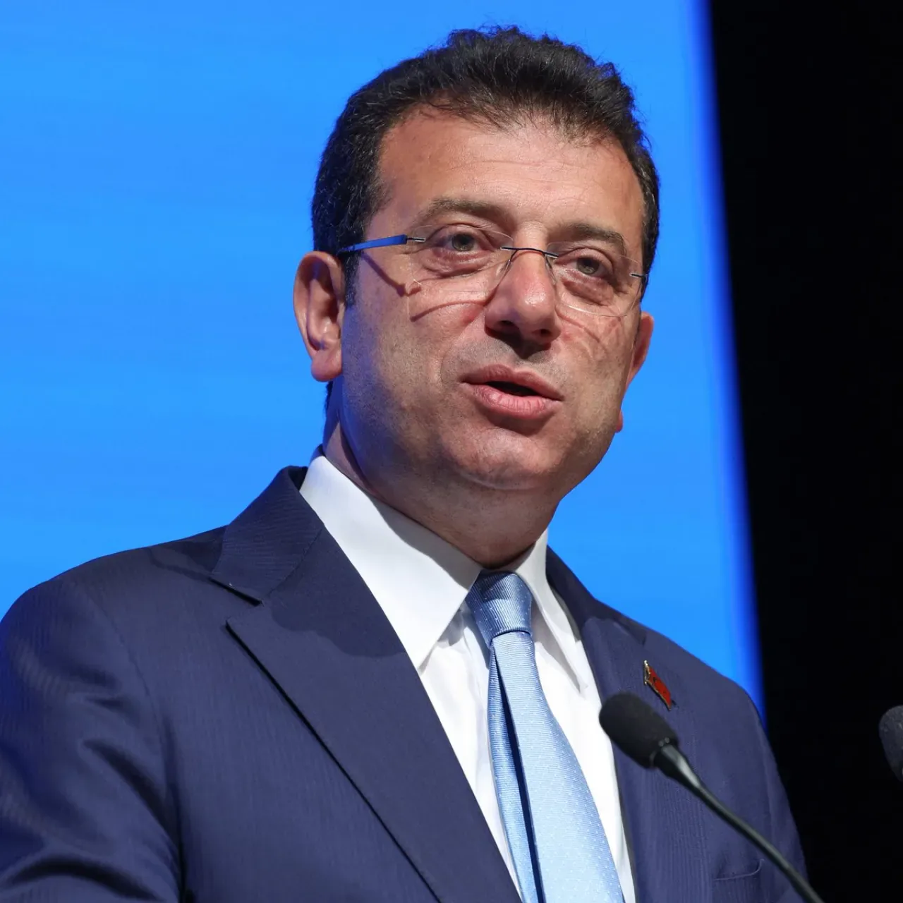 Kamuoyunda Yasa Dışı Bahis Çeteleri ve Şike İddiaları Gündemde Kamuoyunda Yasa Dışı Bahis Çeteleri ve Şike İddiaları Gündemde