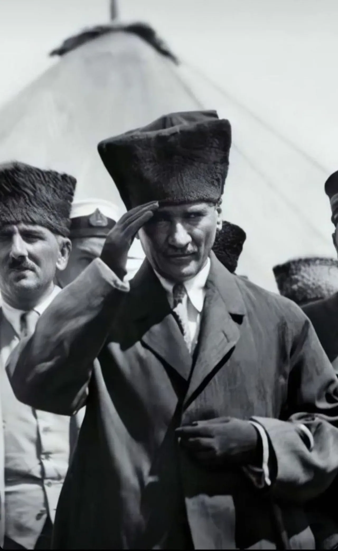 Saltanatın Kaldırılışının 103. Yılı Anılıyor Saltanatın Kaldırılışının 103. Yılı Anılıyor