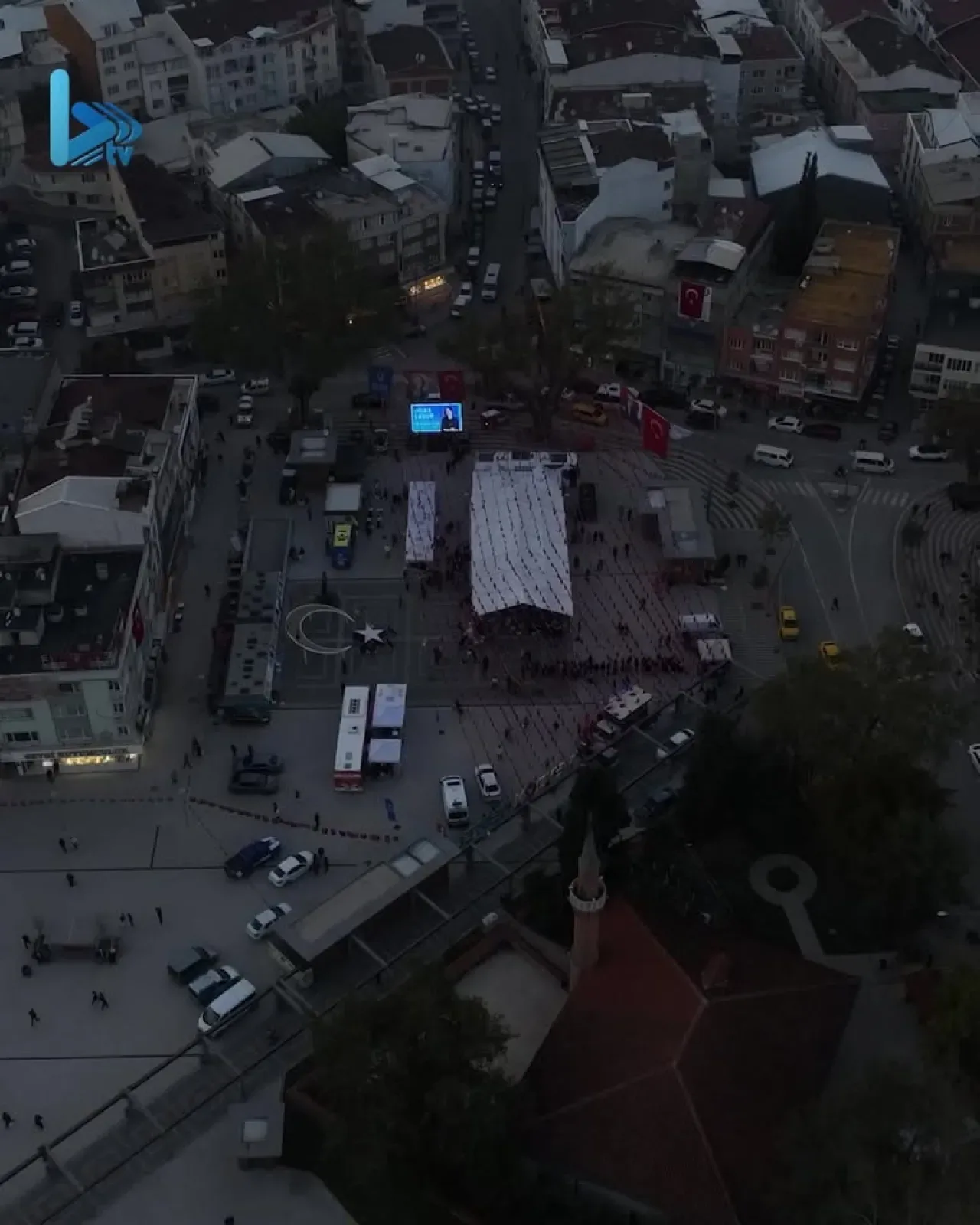 Bursa Büyükşehir Belediye Başkanı Mustafa Bozbey, Kestel'de Vatandaşlarla Buluştu Bursa Büyükşehir Belediye Başkanı Mustafa Bozbey, Kestel'de Vatandaşlarla Buluştu