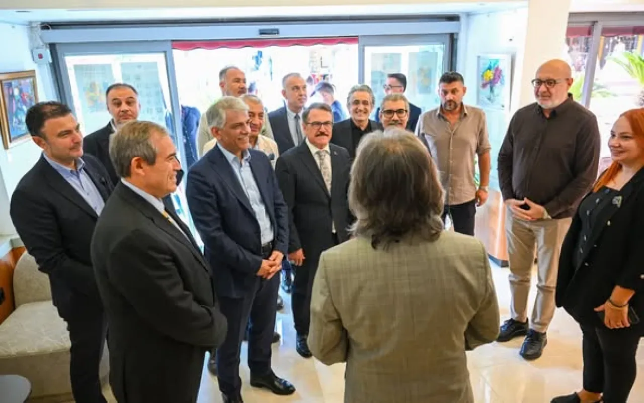 Kültür Yolu Festivali'nde Himmet Öcal Sanat Galerisi'nde Sergi Turu Düzenlendi Kültür Yolu Festivali'nde Himmet Öcal Sanat Galerisi'nde Sergi Turu Düzenlendi