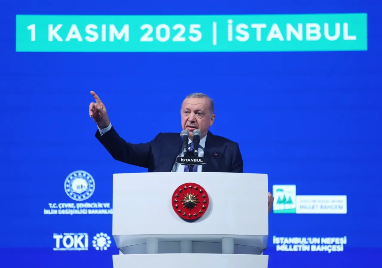 Atatürk Havalimanı Millet Bahçesi Açıldı Atatürk Havalimanı Millet Bahçesi Açıldı