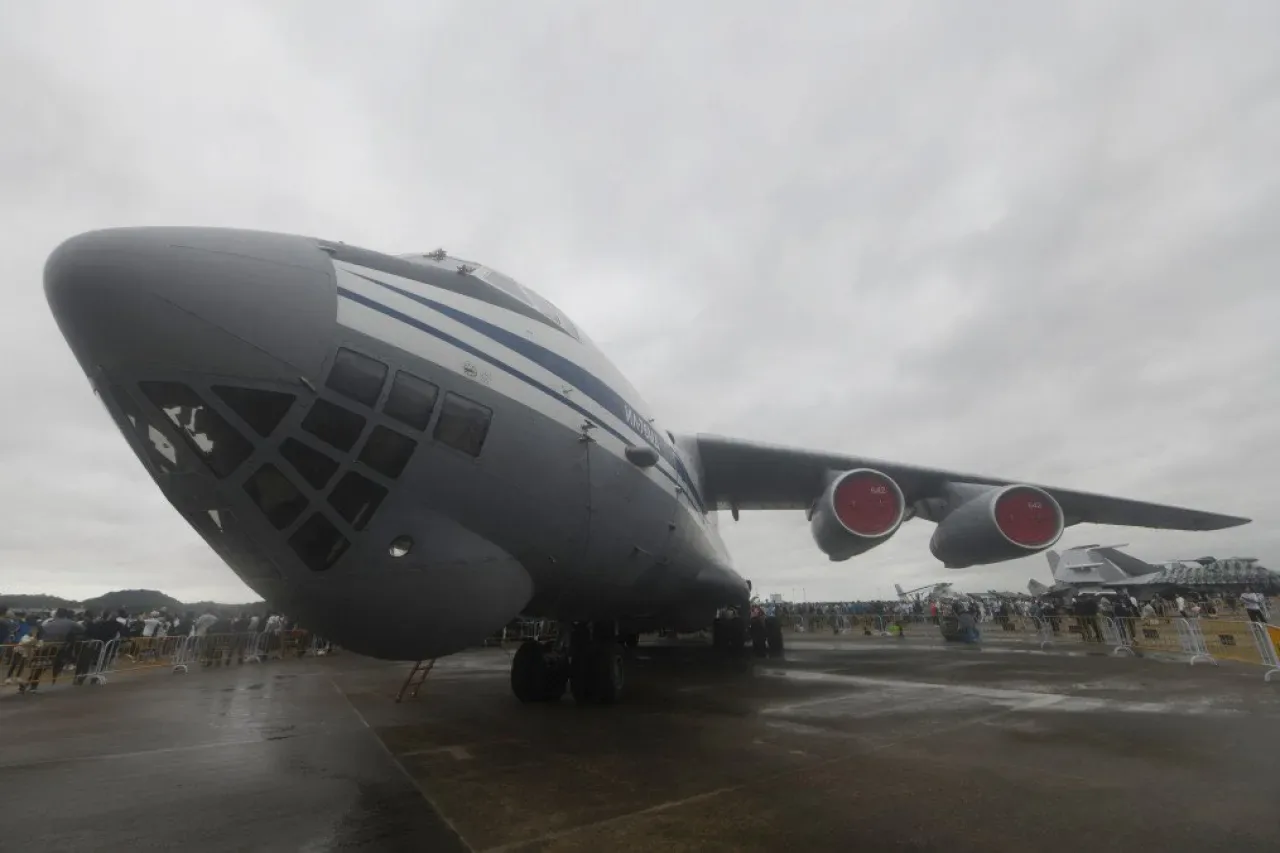 Rusya'dan Venezuela'ya Askeri Destek: Ilyushin Il-76 Kargo Uçağı Caracas'a İndi Rusya'dan Venezuela'ya Askeri Destek: Ilyushin Il-76 Kargo Uçağı Caracas'a İndi