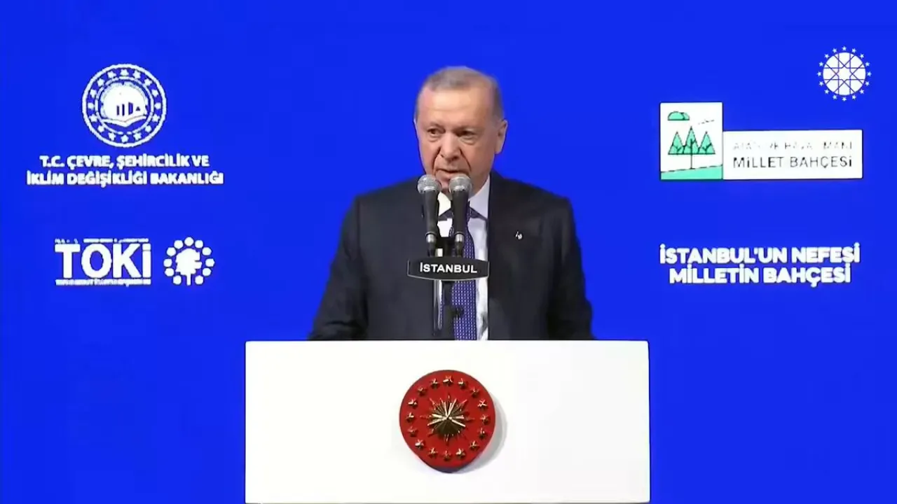 İstanbul'a Dev Bir Yeşil Alan: Atatürk Havalimanı Millet Bahçesi Açıldı İstanbul'a Dev Bir Yeşil Alan: Atatürk Havalimanı Millet Bahçesi Açıldı