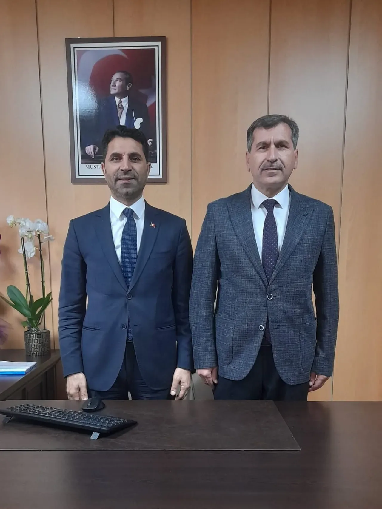 İstanbul Şile İlçe Tarım ve Orman Müdürü'nden Yeni İl Müdür Yardımcısına Hayırlı Olsun Ziyareti İstanbul Şile İlçe Tarım ve Orman Müdürü'nden Yeni İl Müdür Yardımcısına Hayırlı Olsun Ziyareti