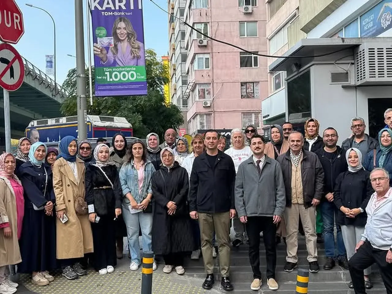 AK Parti Şişli Teşkilatı, Millet Bahçesi Açılışı İçin Yola Çıktı AK Parti Şişli Teşkilatı, Millet Bahçesi Açılışı İçin Yola Çıktı