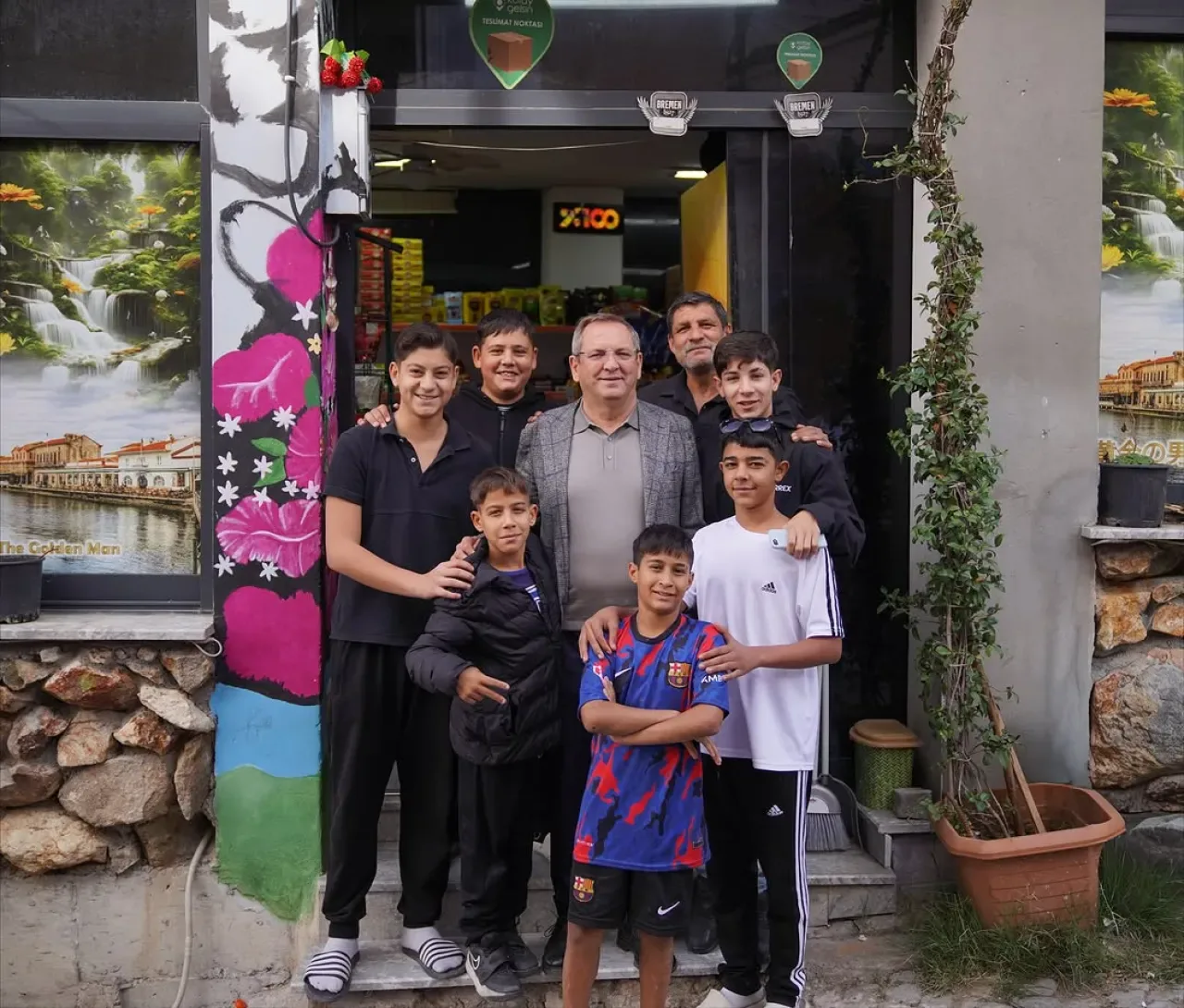 Ayvalık Belediyesi, Hamdibey Mahallesi'nde Saha Çalışması Gerçekleştirdi Ayvalık Belediyesi, Hamdibey Mahallesi'nde Saha Çalışması Gerçekleştirdi