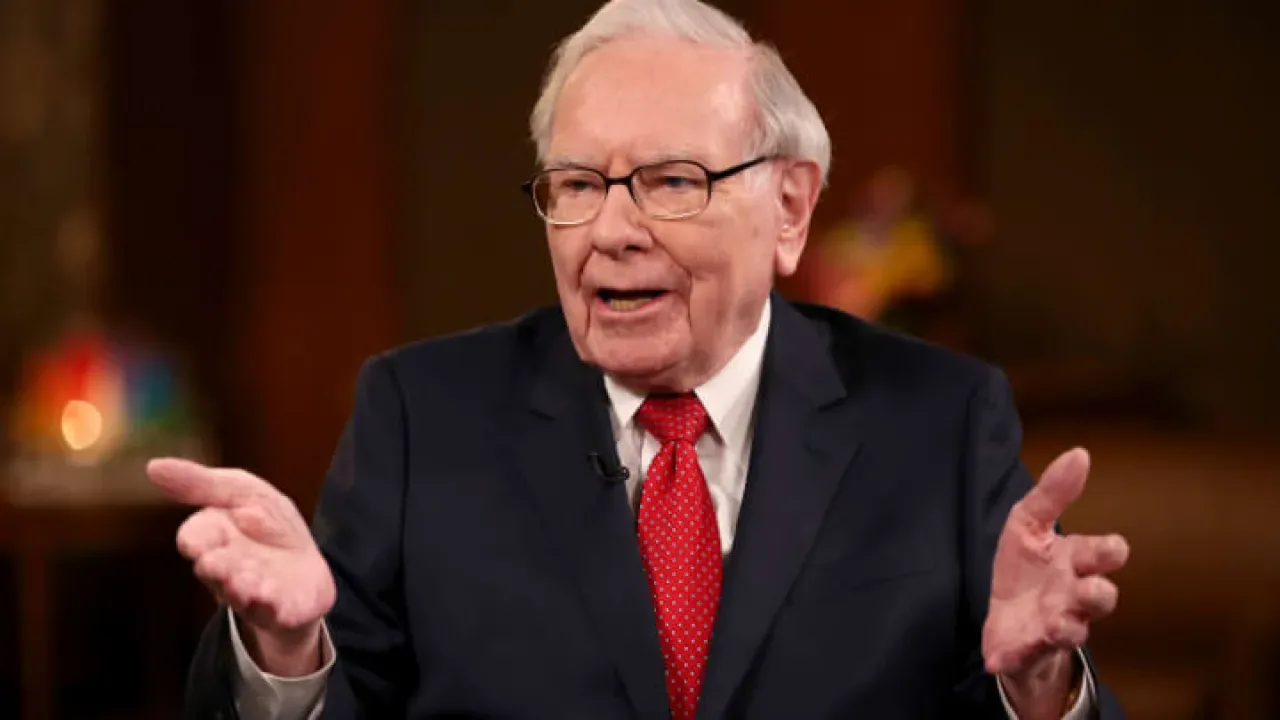 Berkshire Hathaway Karında Büyük Artış: Buffett Nakit Rezervini Artırdı, Hisse Geri Alımı Yok Berkshire Hathaway Karında Büyük Artış: Buffett Nakit Rezervini Artırdı, Hisse Geri Alımı Yok