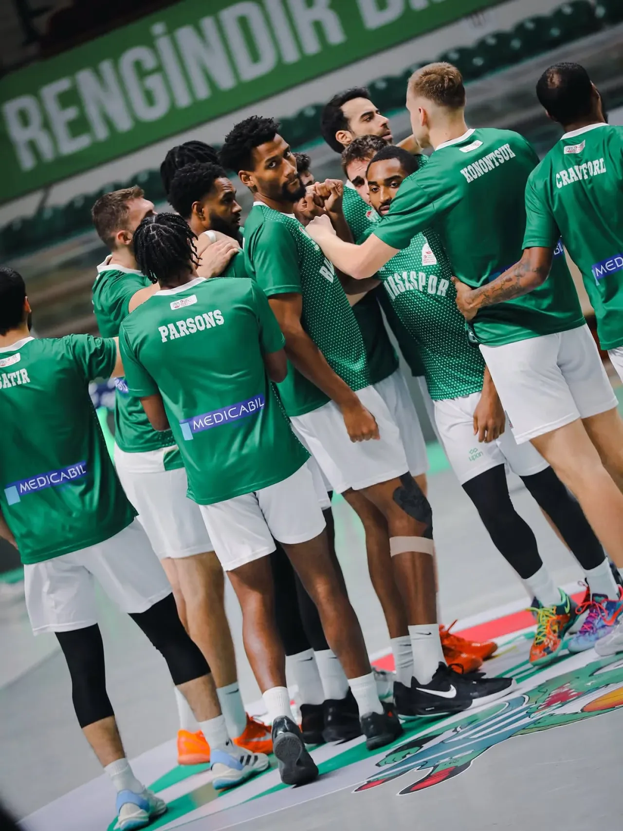 Bursaspor Taraftarından Avrupa Süper Ligi'ne Sıcak Destek Bursaspor Taraftarından Avrupa Süper Ligi'ne Sıcak Destek