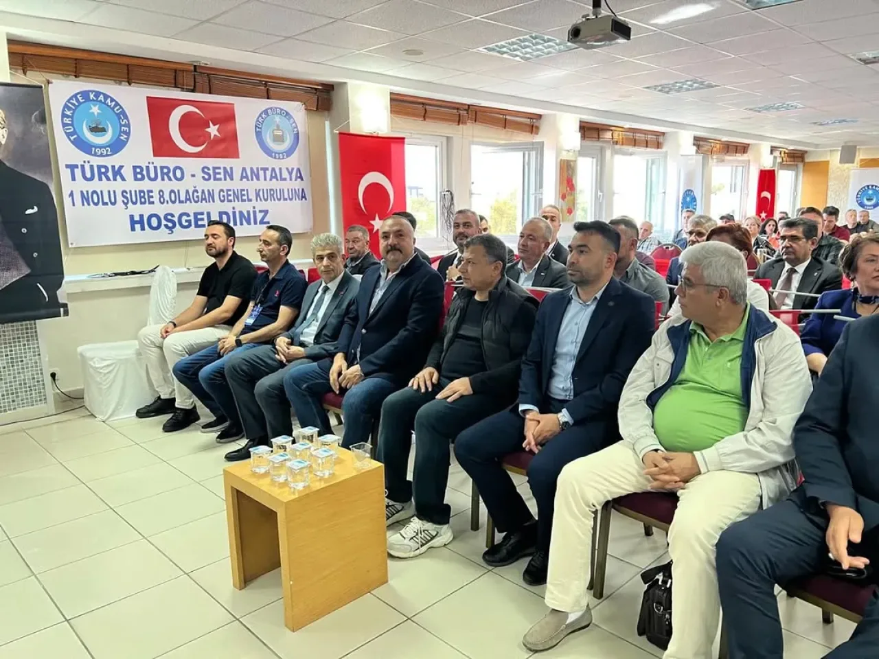 Türk Büro Sen Antalya Şube Başkanı Yılmaz Danabaşoğulları Yeniden Seçildi Türk Büro Sen Antalya Şube Başkanı Yılmaz Danabaşoğulları Yeniden Seçildi