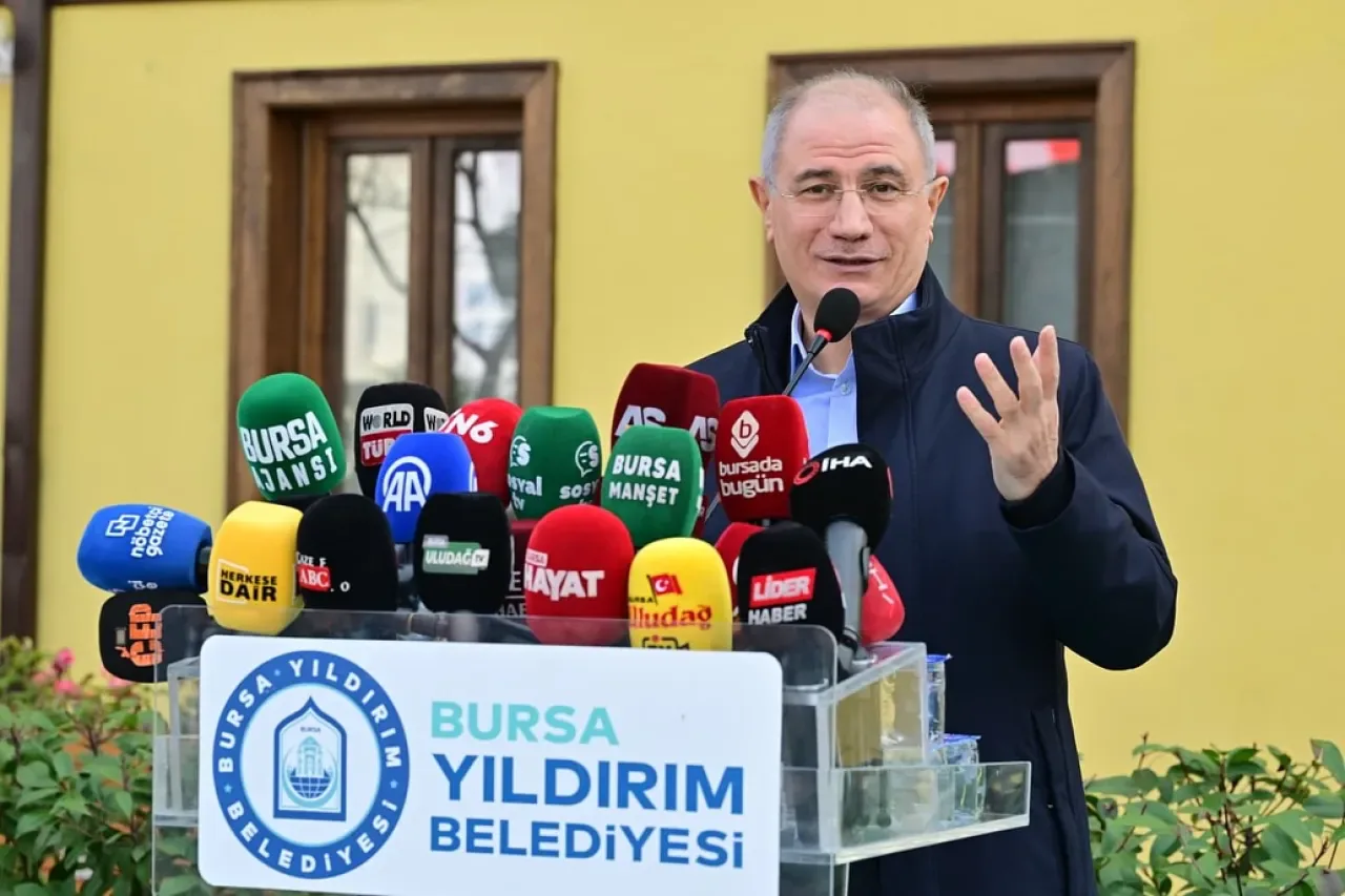 Bursa'da Yeni Bir Kültür Merkezi: Alev Alatlı Şehir Düşünce ve Sanat Merkezi Açıldı Bursa'da Yeni Bir Kültür Merkezi: Alev Alatlı Şehir Düşünce ve Sanat Merkezi Açıldı