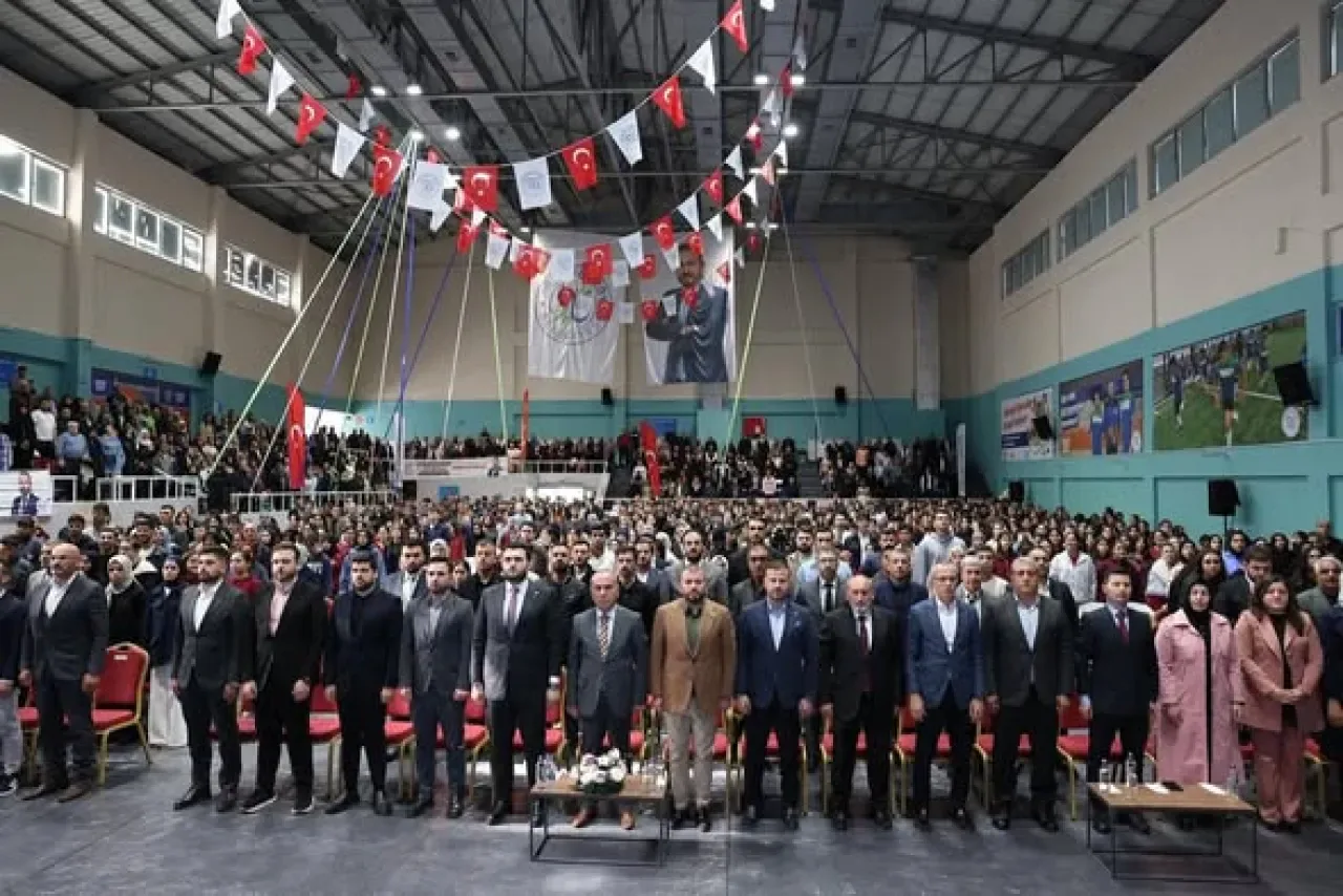 Arnavutköy'de Yeni Eğitim Öğretim Yılı İçin Destek Programı Düzenlendi Arnavutköy'de Yeni Eğitim Öğretim Yılı İçin Destek Programı Düzenlendi