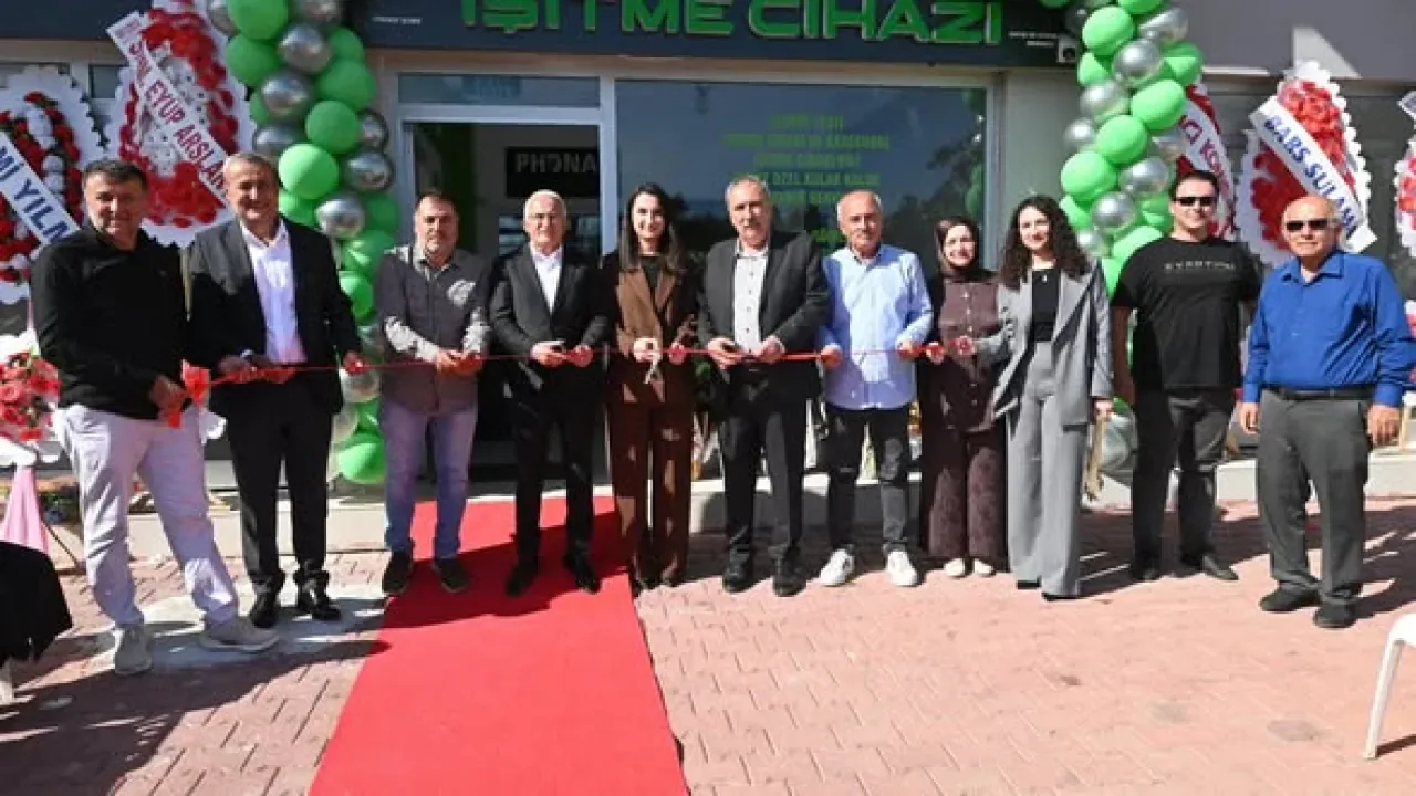 Finike ve Kumluca Belediye Başkan Yardımcılarından Ataduy İşitme Cihazları'na Açılış Ziyareti Finike ve Kumluca Belediye Başkan Yardımcılarından Ataduy İşitme Cihazları'na Açılış Ziyareti