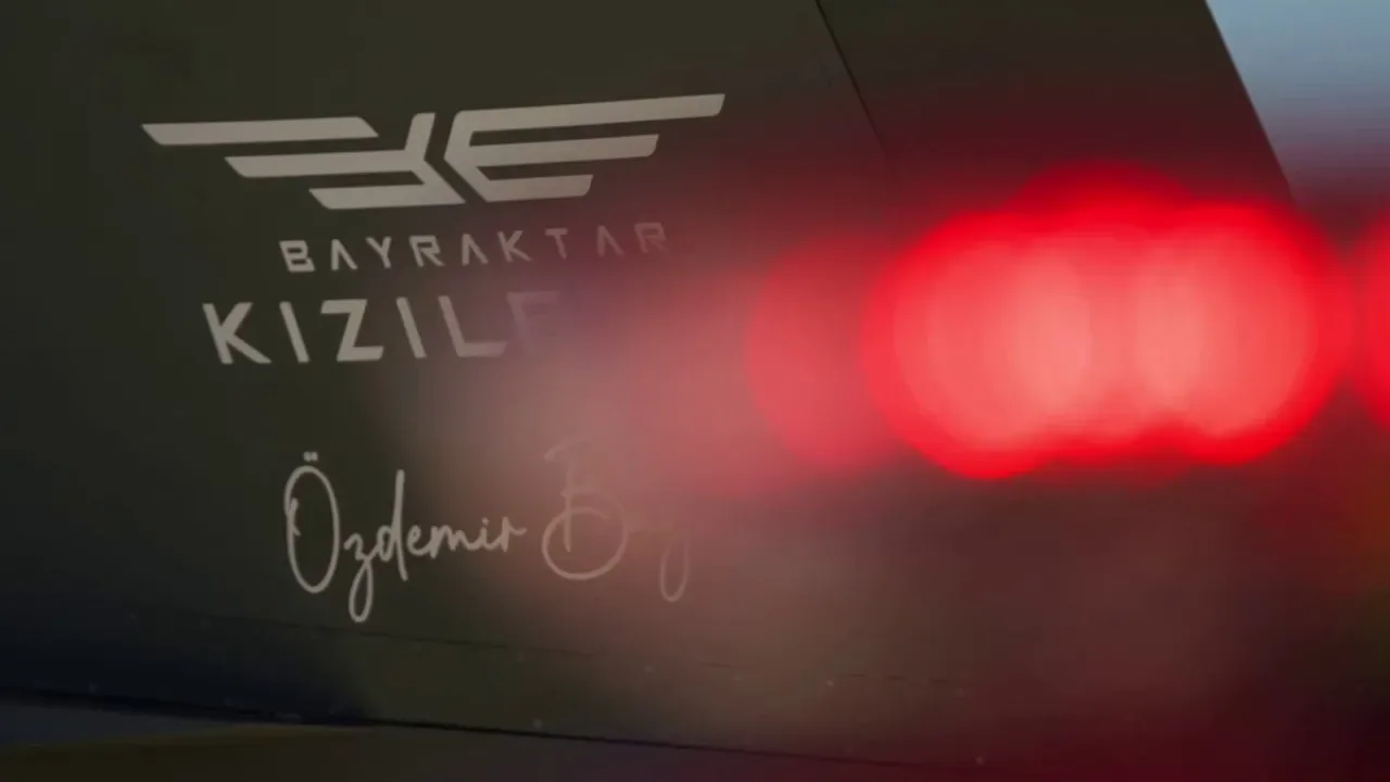Bayraktar KIZILELMA'nın Aerodinamik Sistem Testleri Başarıyla Tamamlandı Bayraktar KIZILELMA'nın Aerodinamik Sistem Testleri Başarıyla Tamamlandı
