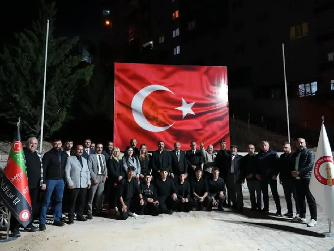 MHP Keçiören İlçe Teşkilatı Yozgatlı Hemşehrileriyle Buluştu MHP Keçiören İlçe Teşkilatı Yozgatlı Hemşehrileriyle Buluştu