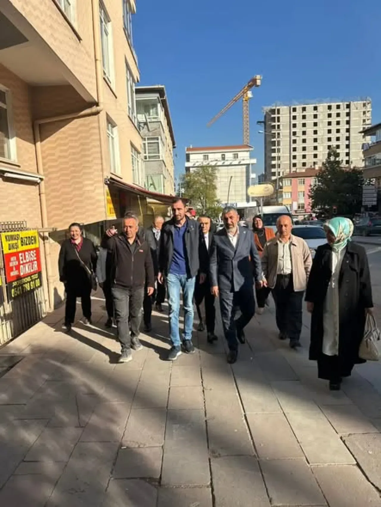 AK Parti Keçiören Teşkilatı Yakacık Mahallesi'nde Vatandaşlarla Buluştu AK Parti Keçiören Teşkilatı Yakacık Mahallesi'nde Vatandaşlarla Buluştu