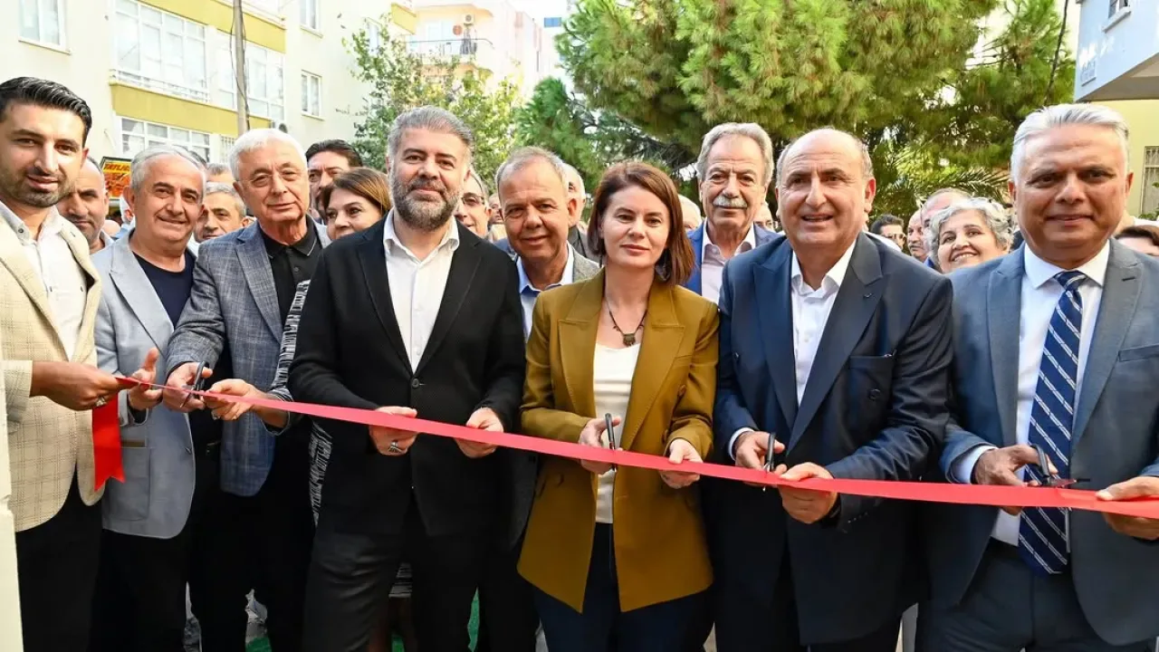 İYİ Parti Kepez İlçe Başkanı Oğuz Altınkaynak, Van Dernekleri Federasyonu Açılışına Katıldı İYİ Parti Kepez İlçe Başkanı Oğuz Altınkaynak, Van Dernekleri Federasyonu Açılışına Katıldı