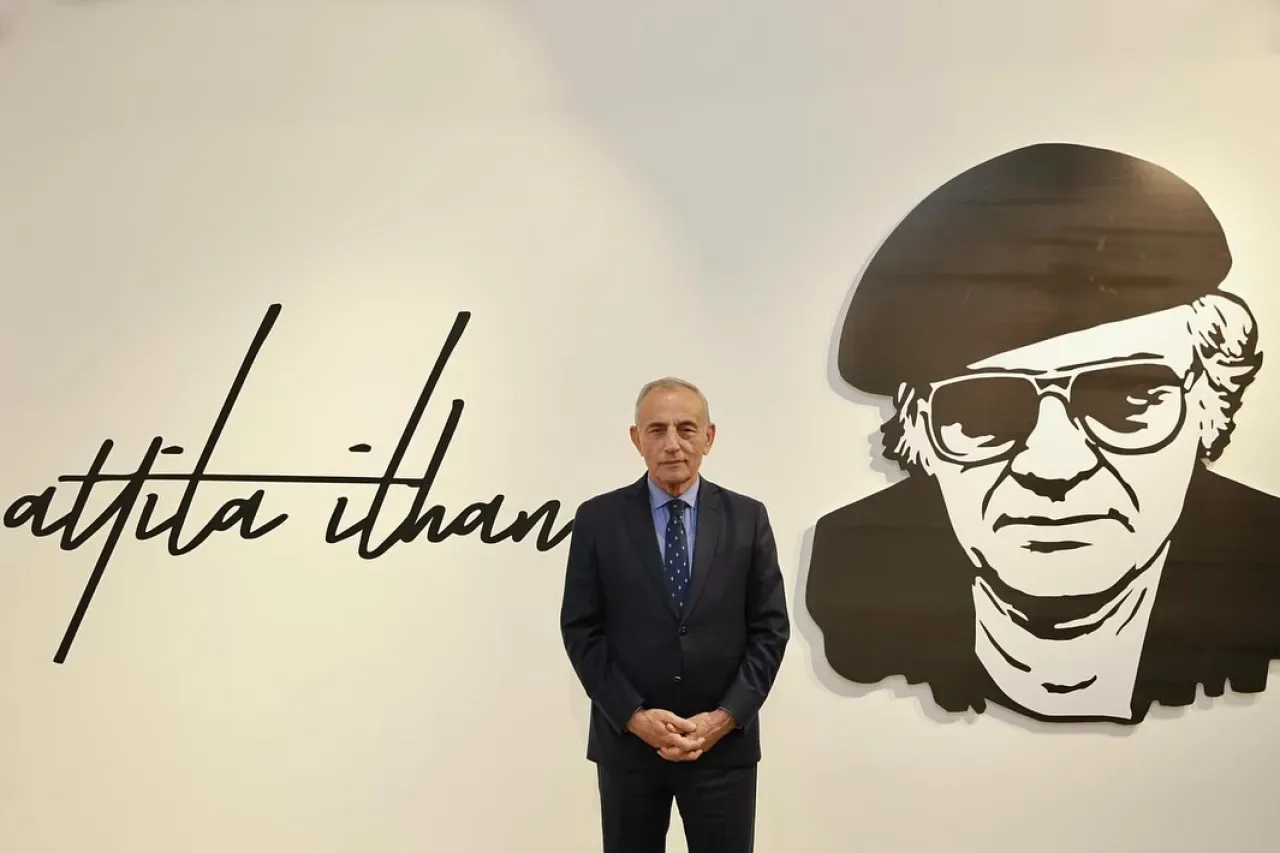 Küçükçekmece'de Attilâ İlhan'ın 100. Yılı Kültür Sanat Sezonunu Açtı Küçükçekmece'de Attilâ İlhan'ın 100. Yılı Kültür Sanat Sezonunu Açtı