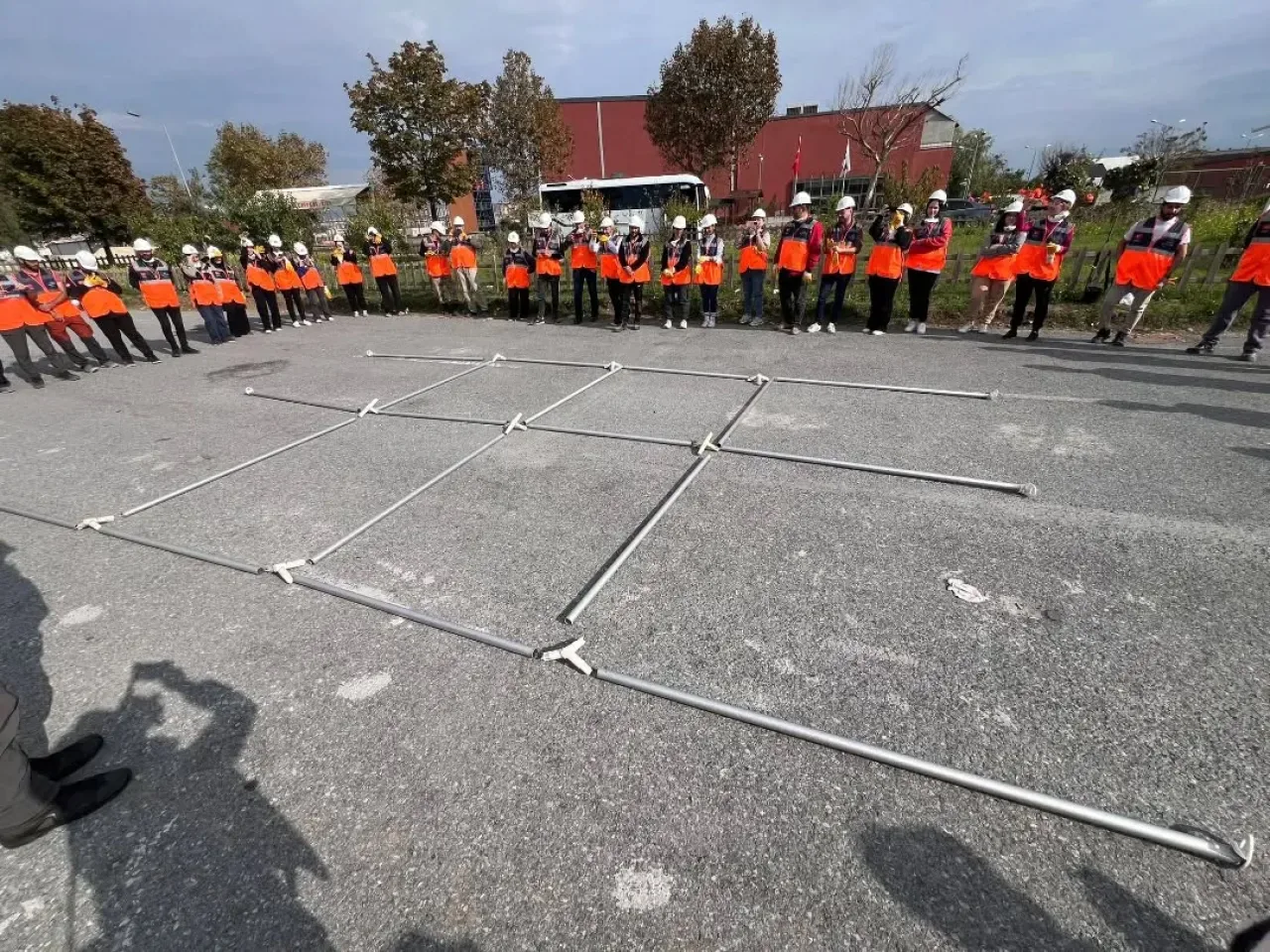 Sultangazi'de AFAD Gönüllüleri Afet Anında Çadır Kurma Eğitimi Aldı Sultangazi'de AFAD Gönüllüleri Afet Anında Çadır Kurma Eğitimi Aldı