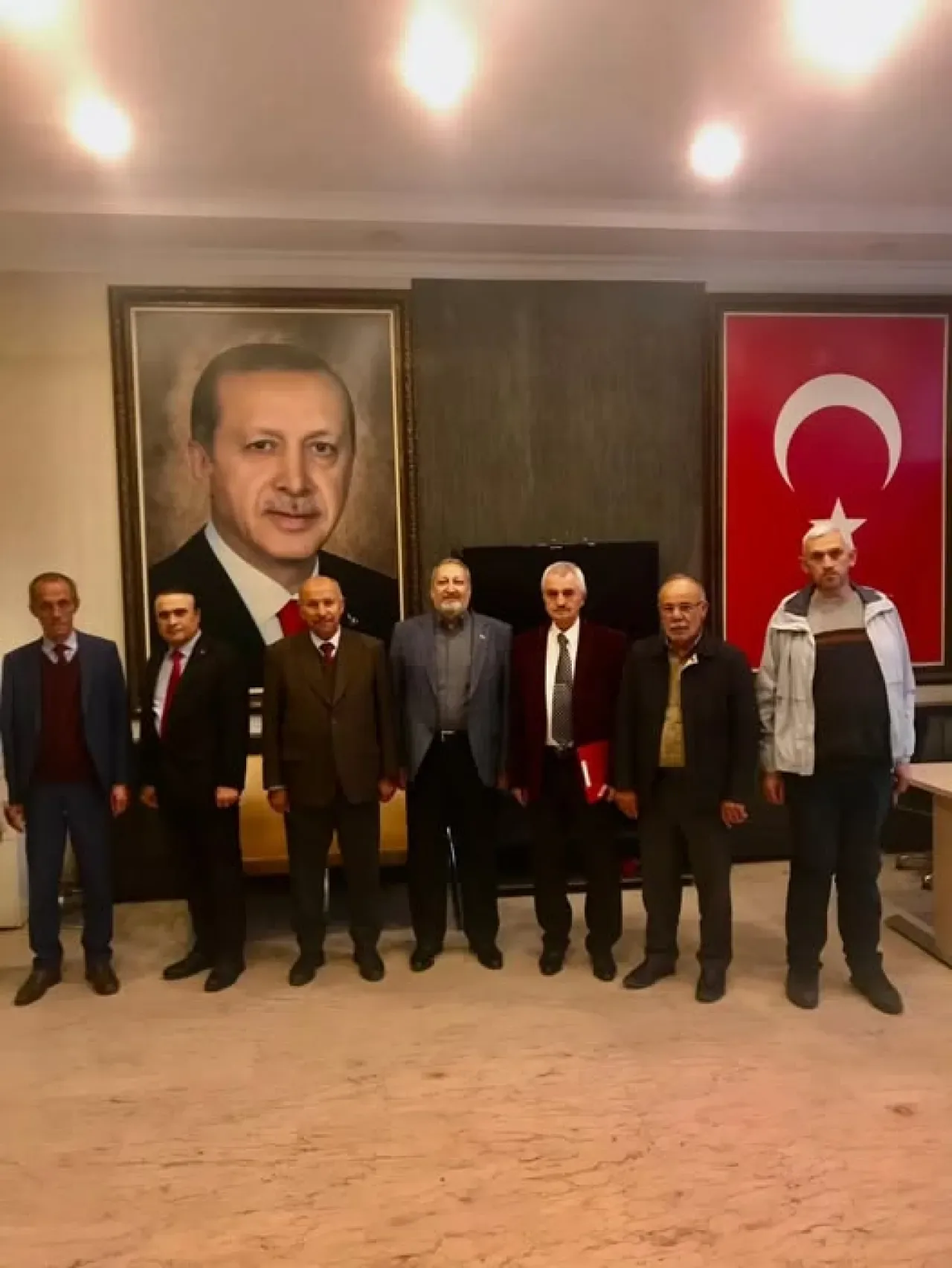 AK Parti Keçiören Esnaf Komisyonu Haftalık Toplantısını Gerçekleştirdi AK Parti Keçiören Esnaf Komisyonu Haftalık Toplantısını Gerçekleştirdi