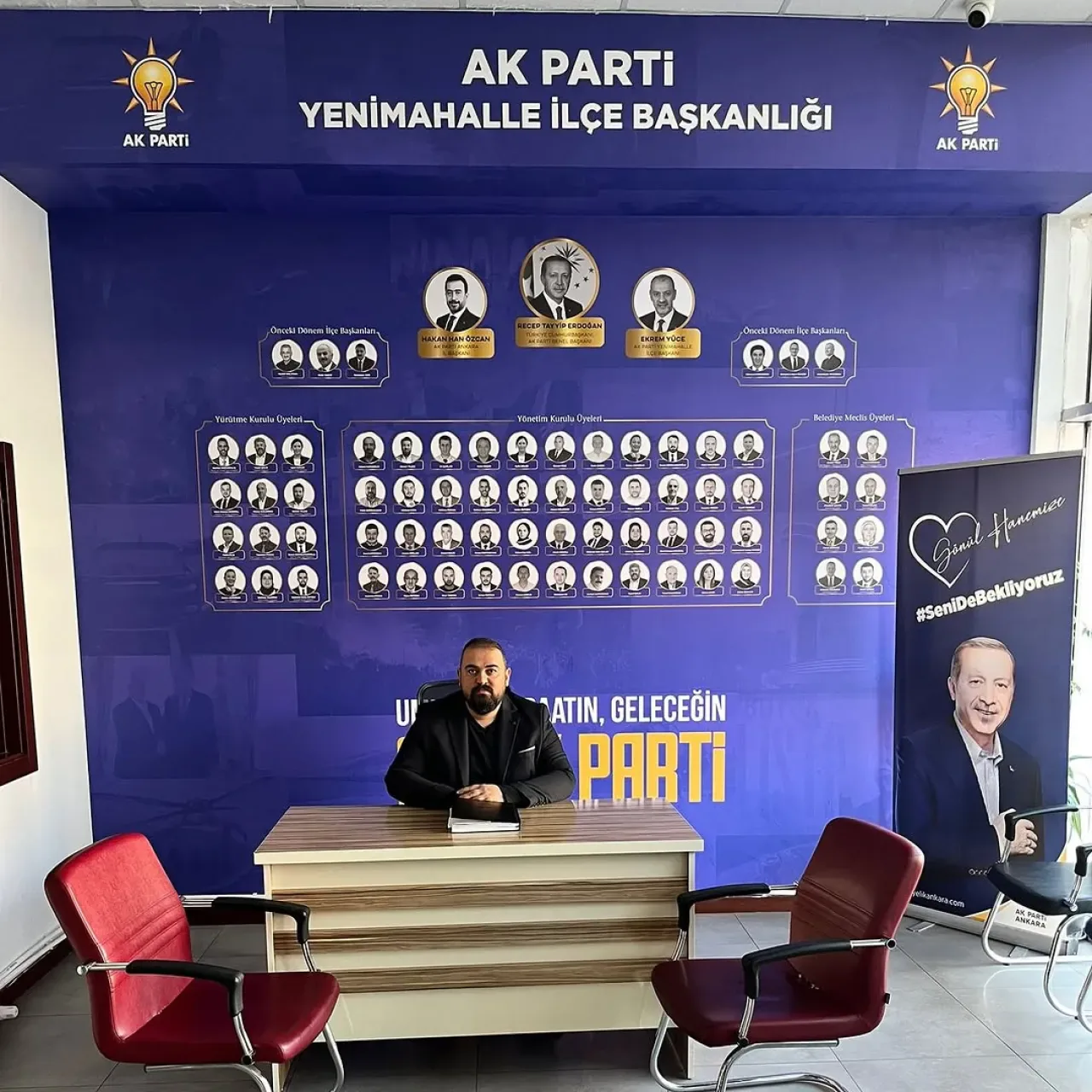 AK Parti Yenimahalle İlçe Başkanlığı'nda Günlük Nöbetçi Bilgisi Açıklandı AK Parti Yenimahalle İlçe Başkanlığı'nda Günlük Nöbetçi Bilgisi Açıklandı