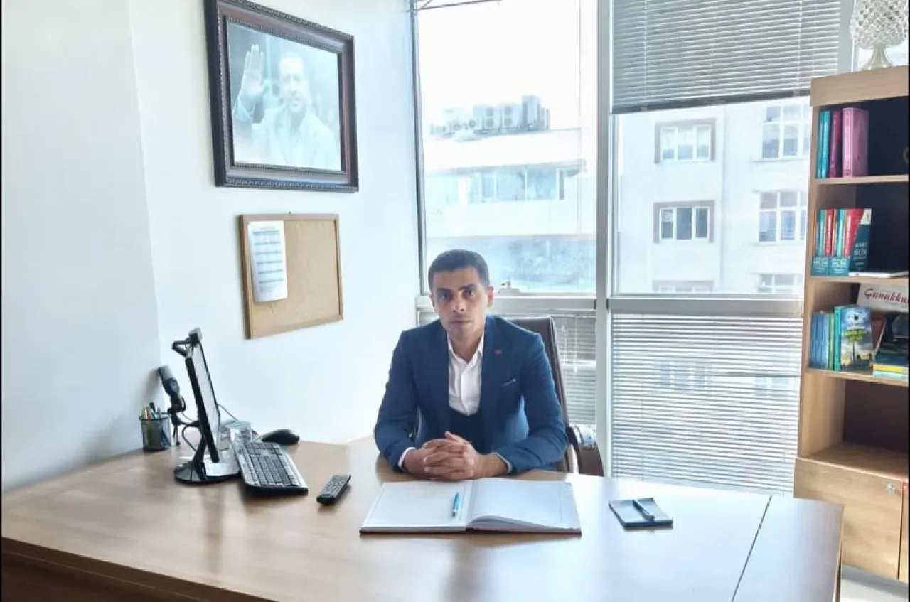 AK Parti Arnavutköy İlçe Başkanlığı'nda Vatandaş Buluşmaları AK Parti Arnavutköy İlçe Başkanlığı'nda Vatandaş Buluşmaları