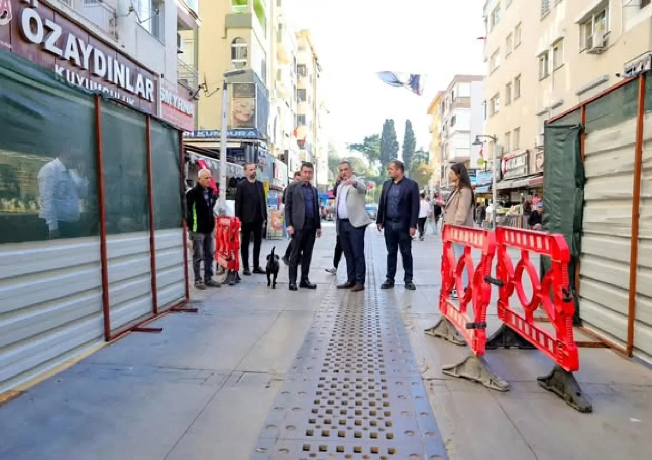 İzmir'de Sevgi Yolu'na Sel ve Taşkın Önleyici Altyapı Müdahalesi İzmir'de Sevgi Yolu'na Sel ve Taşkın Önleyici Altyapı Müdahalesi