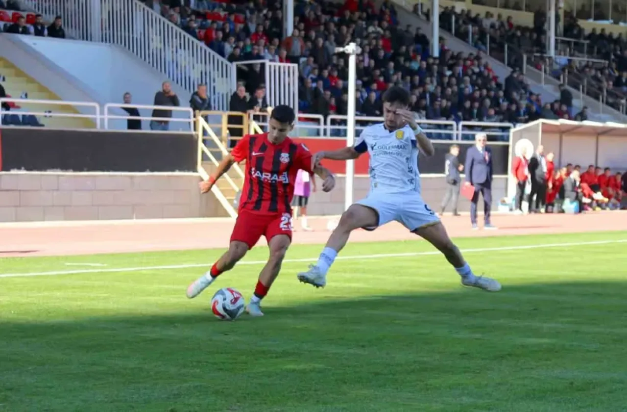 Kastamonuspor, MKE Ankaragücü'ne 2-0 Mağlup Oldu Kastamonuspor, MKE Ankaragücü'ne 2-0 Mağlup Oldu