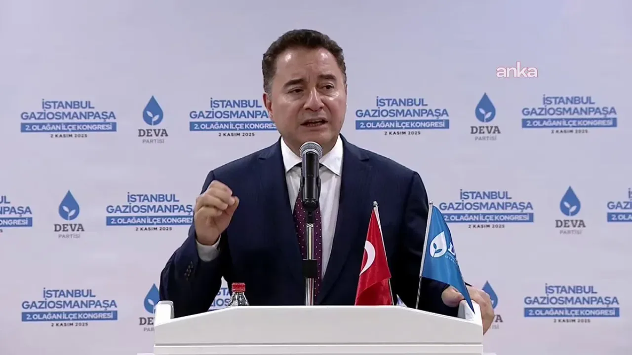 DEVA Partisi Genel Başkanı Ali Babacan'dan Seçmen Tepkisi: "CHP'nin Oylarıyla Milletvekili Seçildiler" İddiasına Yanıt DEVA Partisi Genel Başkanı Ali Babacan'dan Seçmen Tepkisi: "CHP'nin Oylarıyla Milletvekili Seçildiler" İddiasına Yanıt
