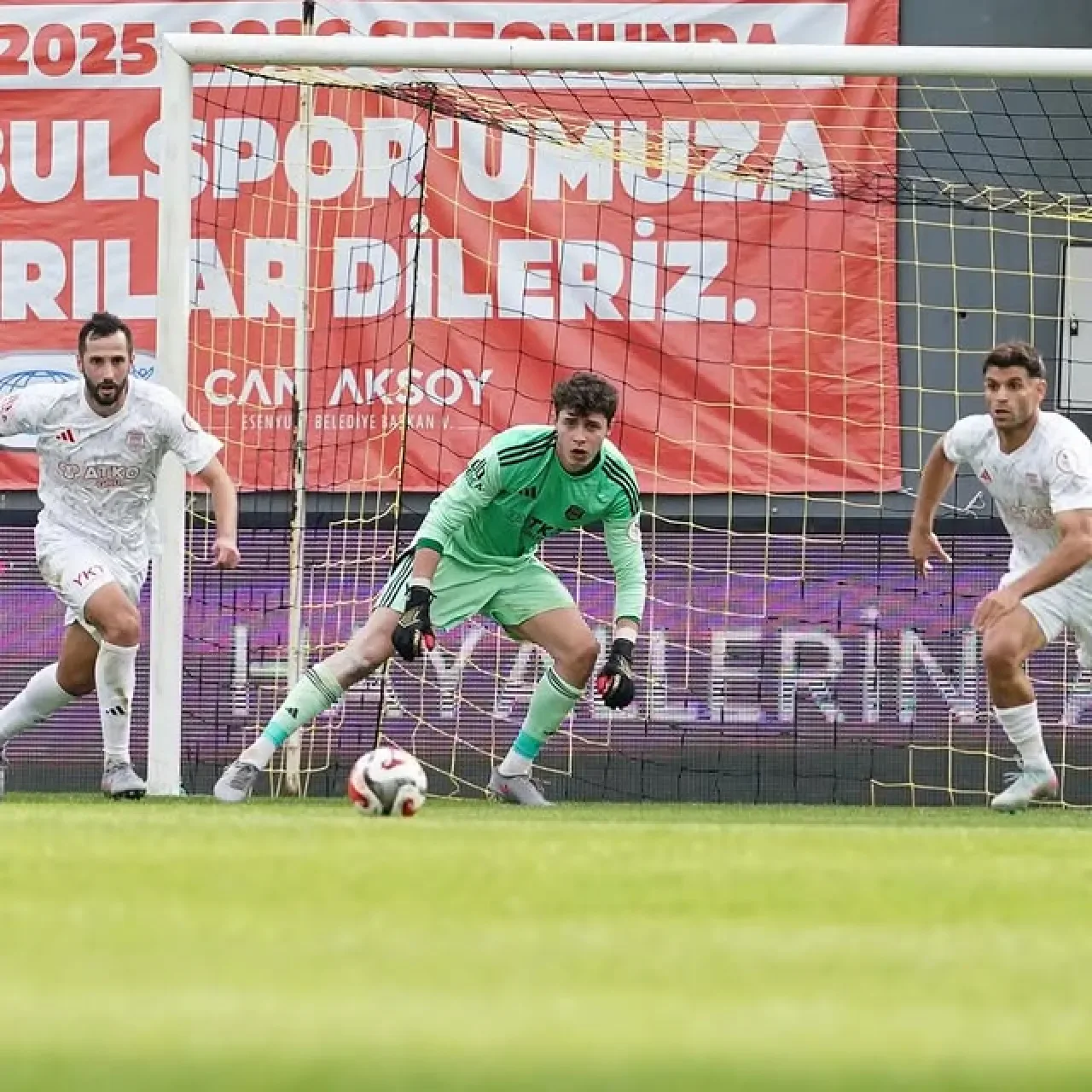Siltaş Yapı Pendikspor, İstanbulspor Maçından Kareler Paylaştı Siltaş Yapı Pendikspor, İstanbulspor Maçından Kareler Paylaştı