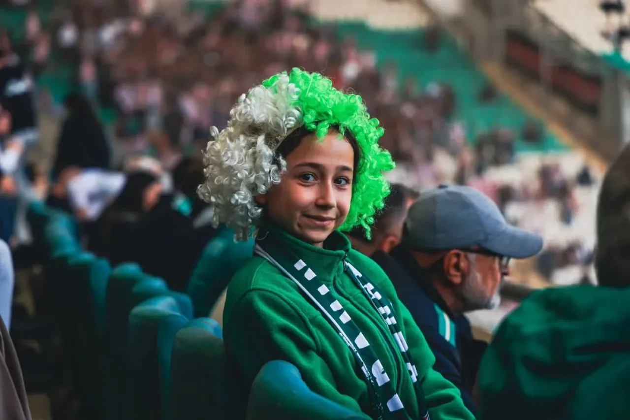 Bursaspor Taraftarına Gençlik Coşkusu: Yeşil Beyaz Buluşmalar Tribünleri Doldurdu Bursaspor Taraftarına Gençlik Coşkusu: Yeşil Beyaz Buluşmalar Tribünleri Doldurdu