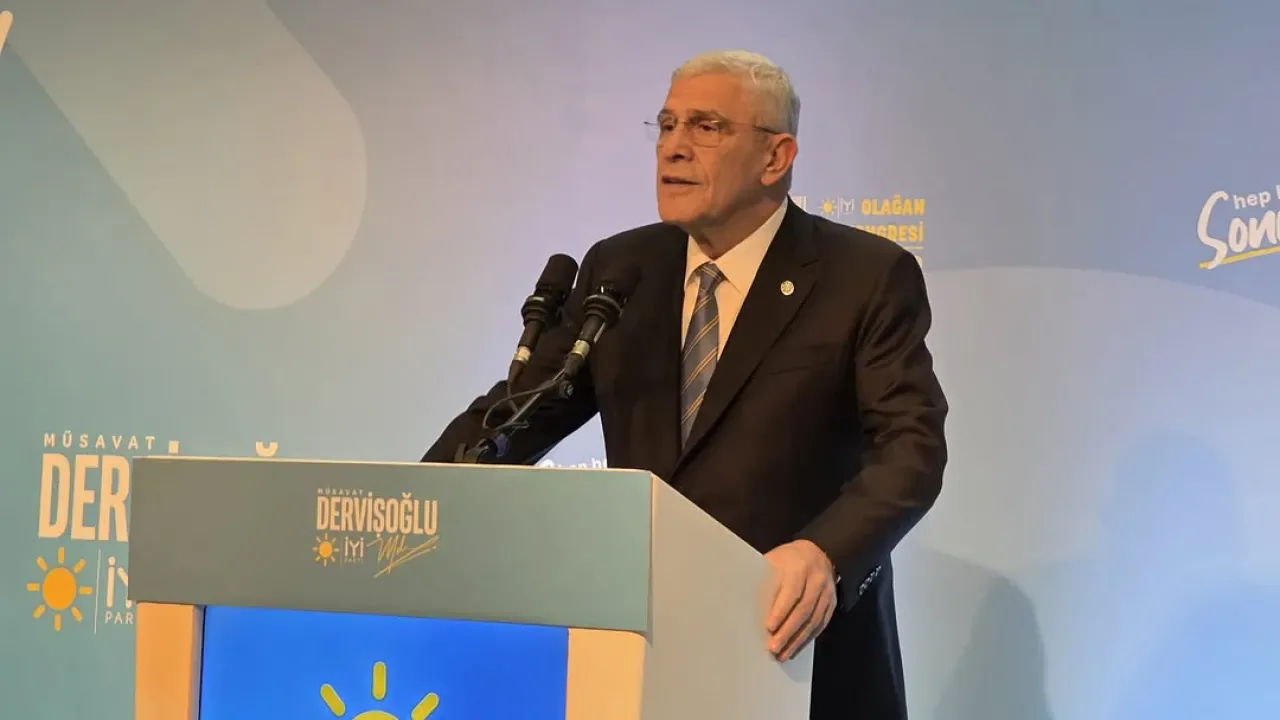 İYİ Parti Eskişehir'de 4. Olağan Kongresini Gerçekleştirdi İYİ Parti Eskişehir'de 4. Olağan Kongresini Gerçekleştirdi