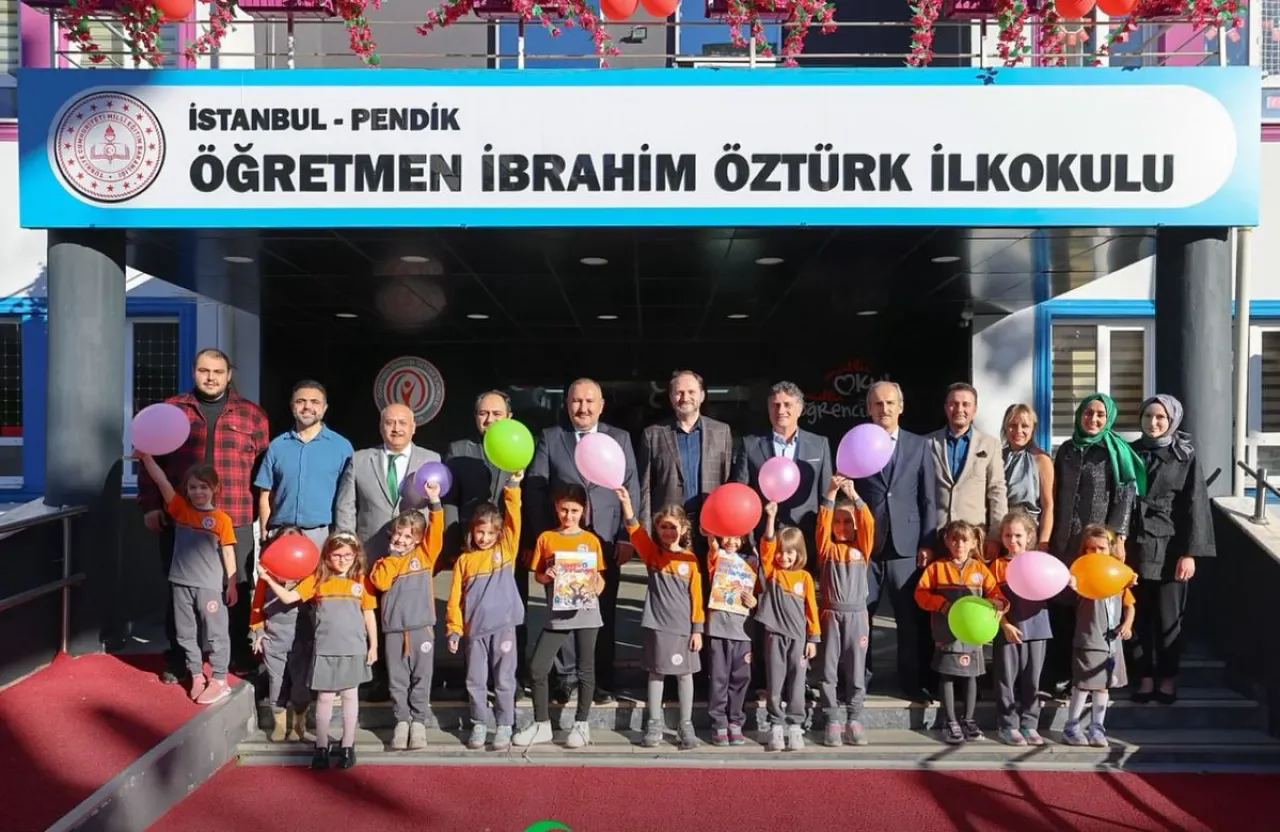 Yeşilay Başkanı Pendik'te Öğretmen İbrahim Öztürk İlkokulu'nu Ziyaret Etti Yeşilay Başkanı Pendik'te Öğretmen İbrahim Öztürk İlkokulu'nu Ziyaret Etti