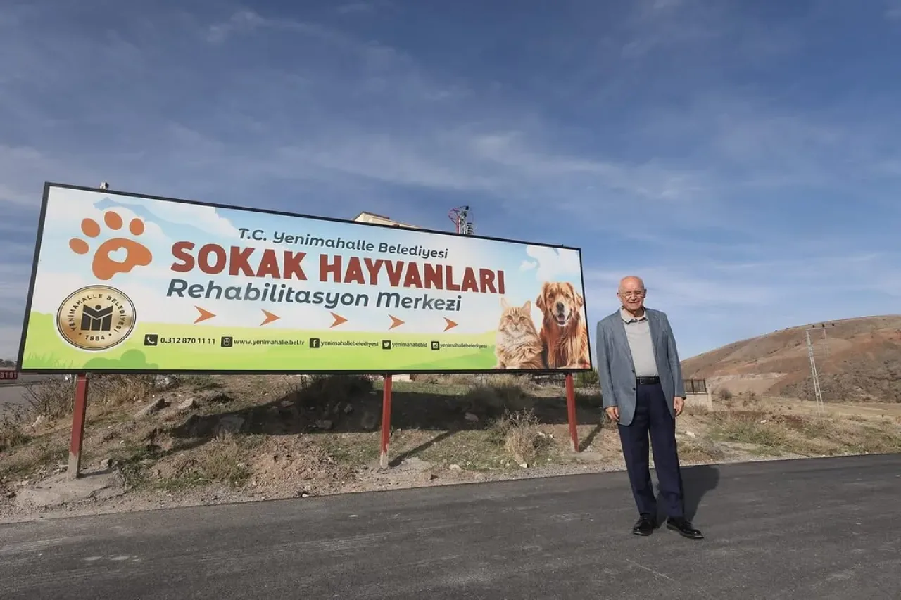 Yenimahalle'de Sokak Hayvanları İçin Rehabilitasyon Merkezi ve Besleme Noktası Çalışmaları Sürüyor Yenimahalle'de Sokak Hayvanları İçin Rehabilitasyon Merkezi ve Besleme Noktası Çalışmaları Sürüyor