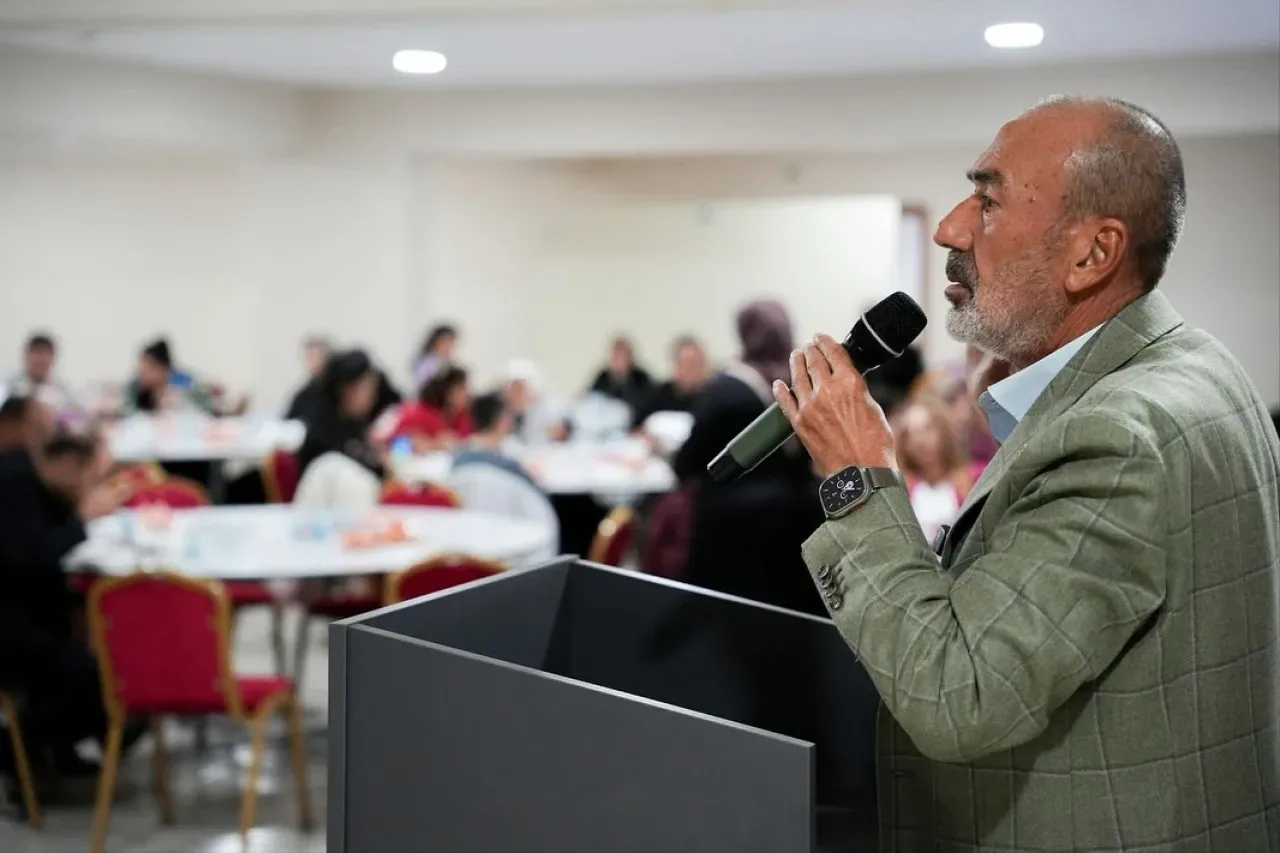 MHP Yenimahalle İlçe Başkanlığı, Yakacıklılar Derneği'nde Vatandaşlarla Buluştu MHP Yenimahalle İlçe Başkanlığı, Yakacıklılar Derneği'nde Vatandaşlarla Buluştu