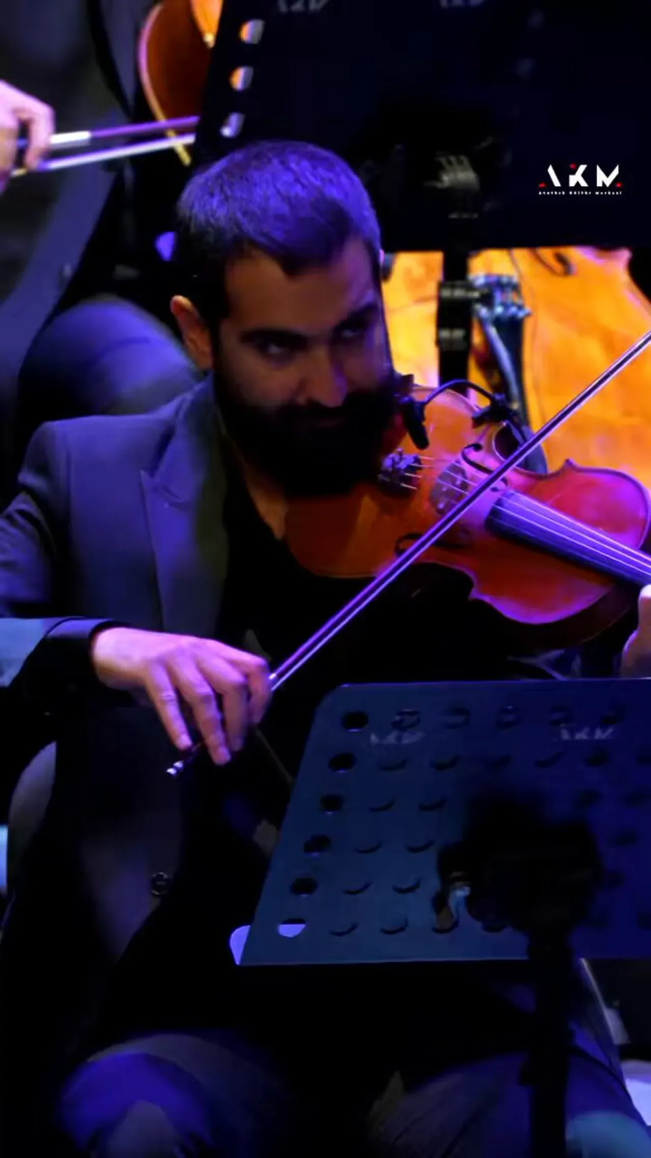 İlhan Şeşen Anısına AKM'de Duygu Yüklü Konser İlhan Şeşen Anısına AKM'de Duygu Yüklü Konser