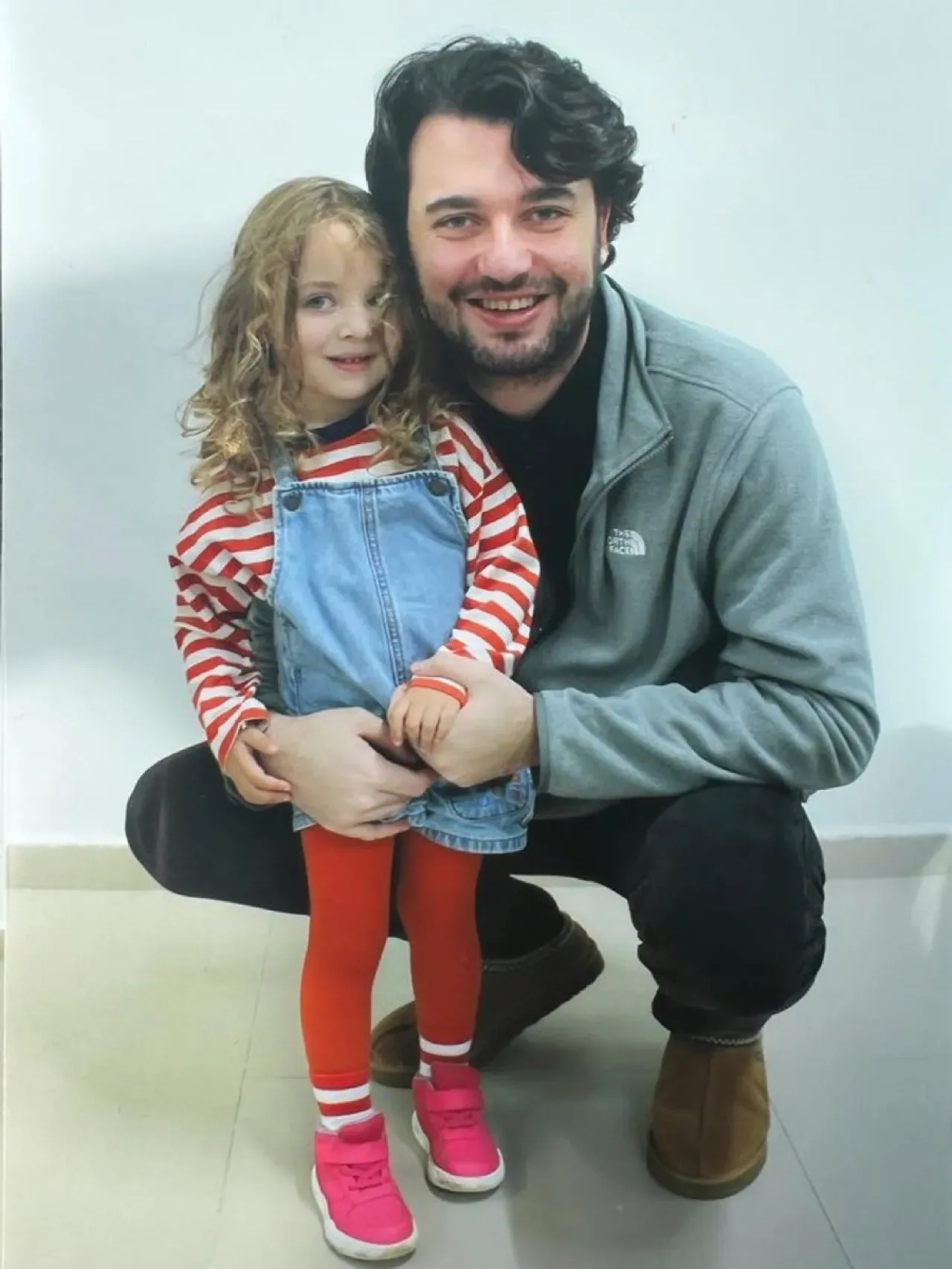 İstanbul Büyükşehir Belediye Başkanı Ekrem İmamoğlu'nun Avukatı Mehmet Pehlivan Cezaevinden Kızıyla Fotoğraf Paylaştı İstanbul Büyükşehir Belediye Başkanı Ekrem İmamoğlu'nun Avukatı Mehmet Pehlivan Cezaevinden Kızıyla Fotoğraf Paylaştı