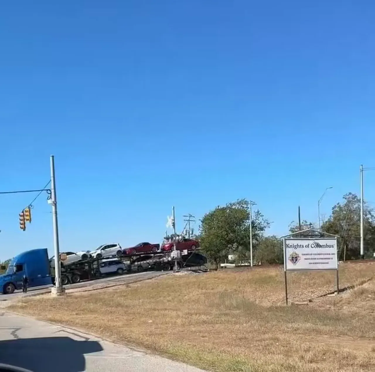 ABD'de Tıra Çarpan Tren Kazası ABD'de Tıra Çarpan Tren Kazası
