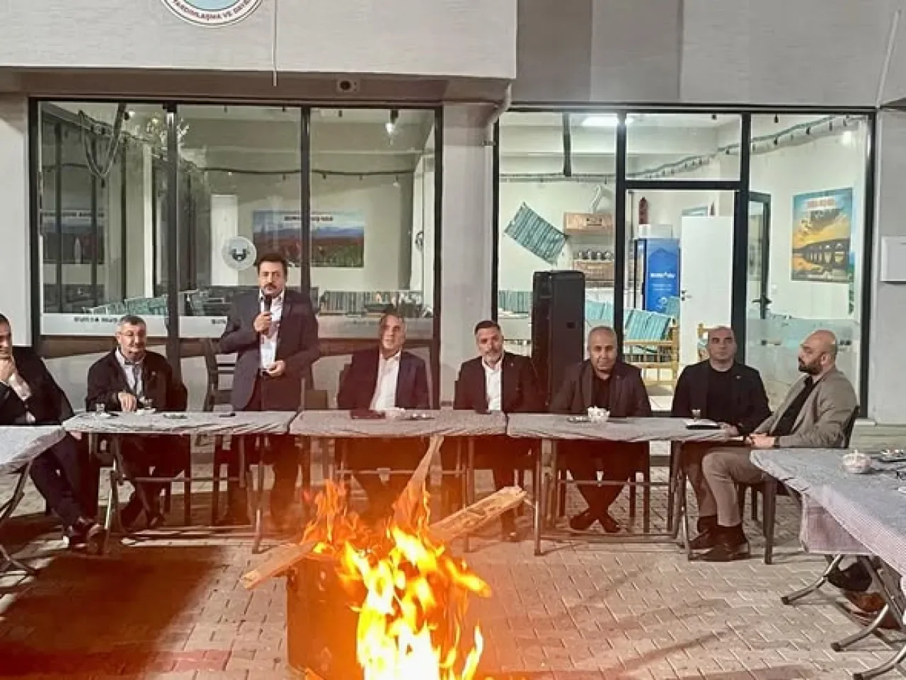 MHP'li Zırhlıoğlu, Bursa Muşlular Derneği'ni Ziyaret Etti MHP'li Zırhlıoğlu, Bursa Muşlular Derneği'ni Ziyaret Etti